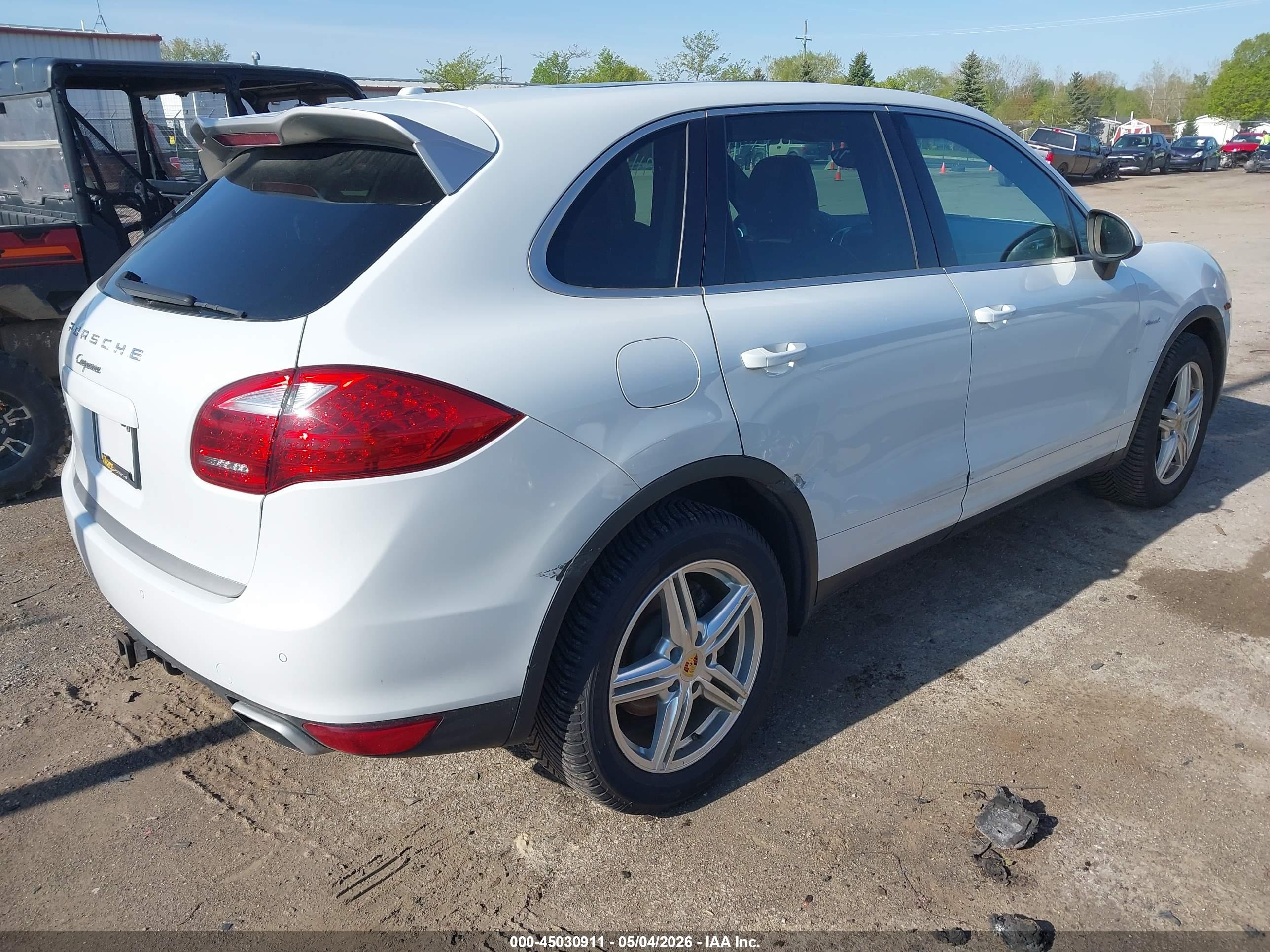 PORSCHE CAYENNE image 4
