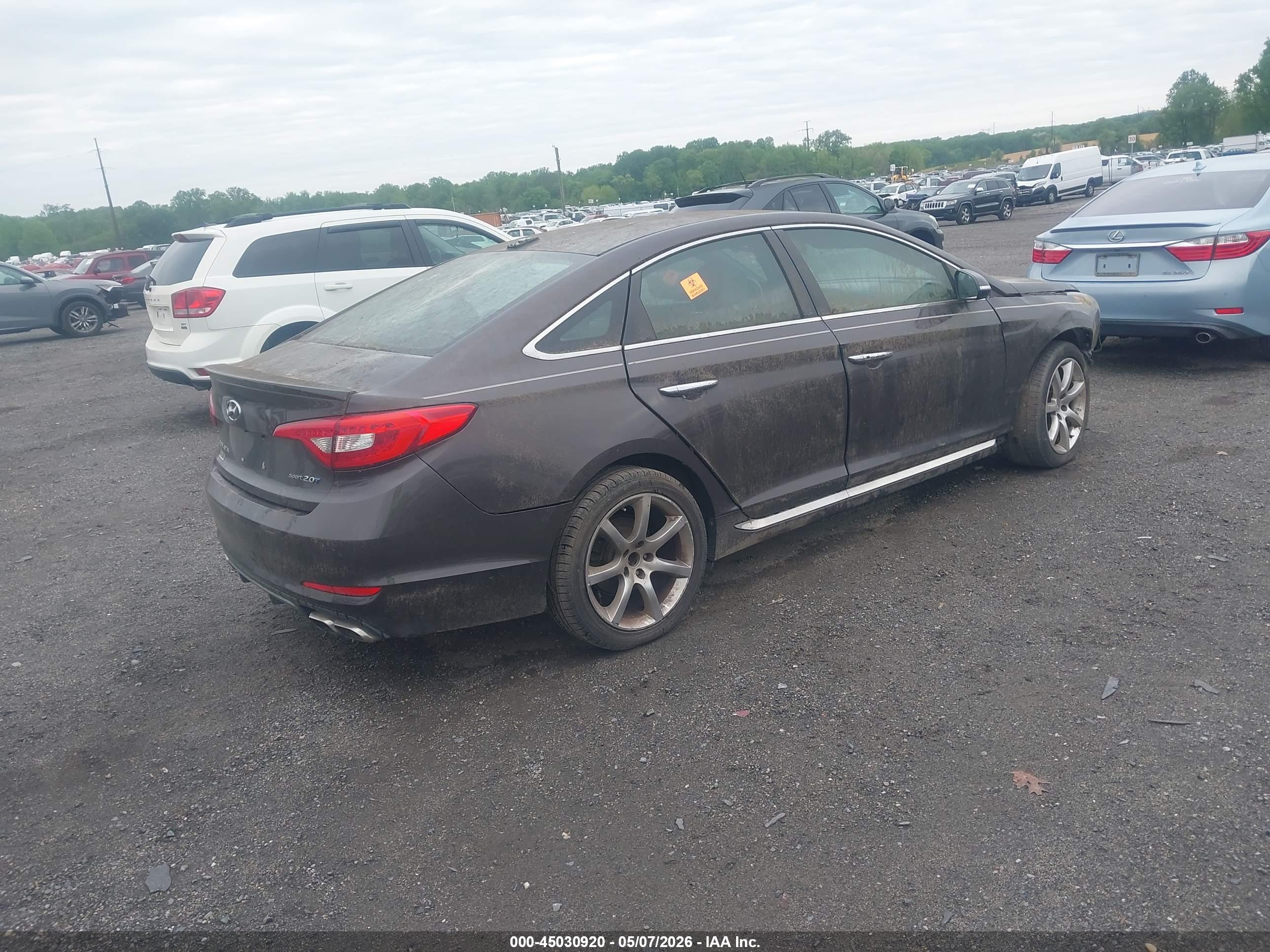 HYUNDAI SONATA image 4
