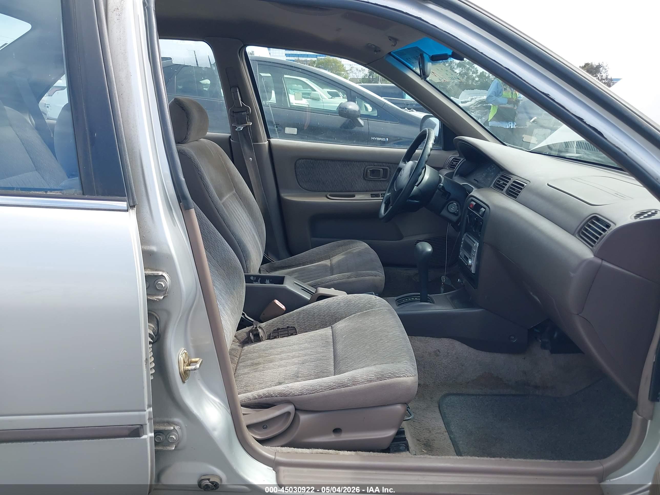 NISSAN SENTRA image 5