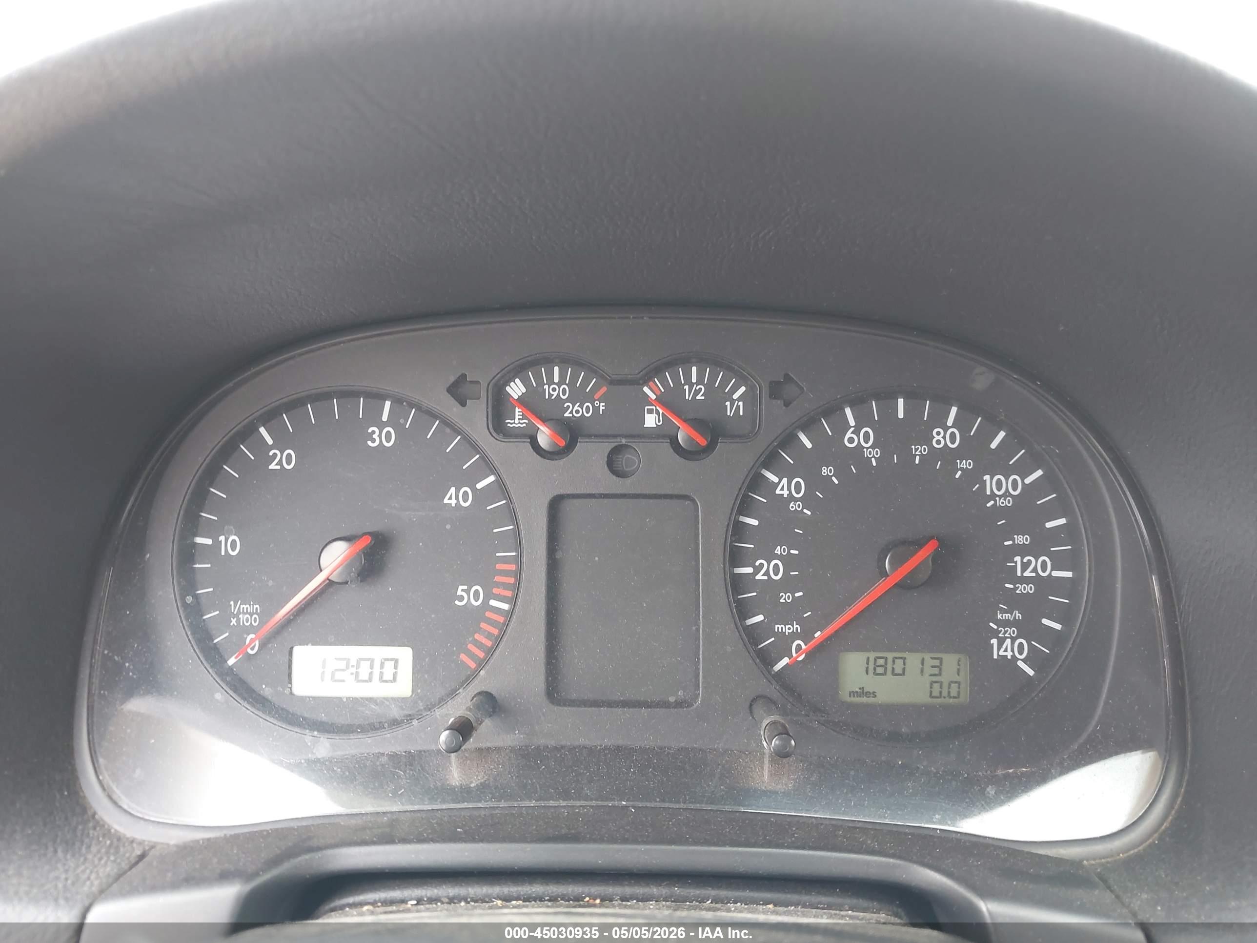VOLKSWAGEN GOLF image 7