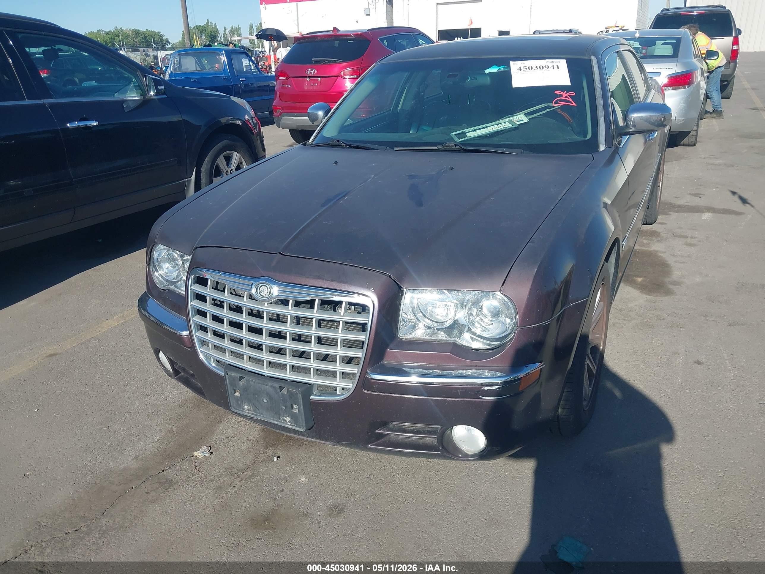 CHRYSLER 300C image 6