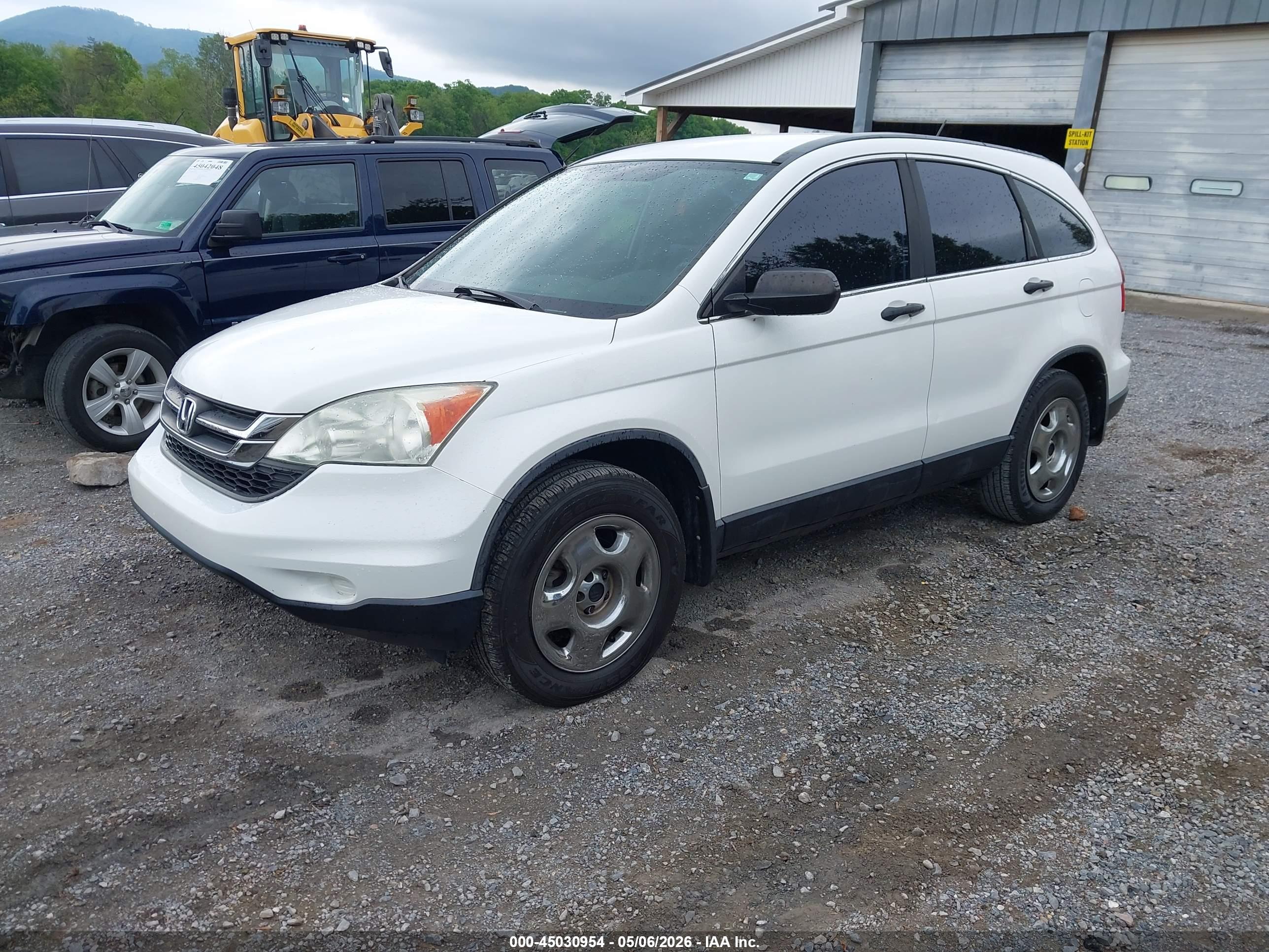 HONDA CR-V image 2