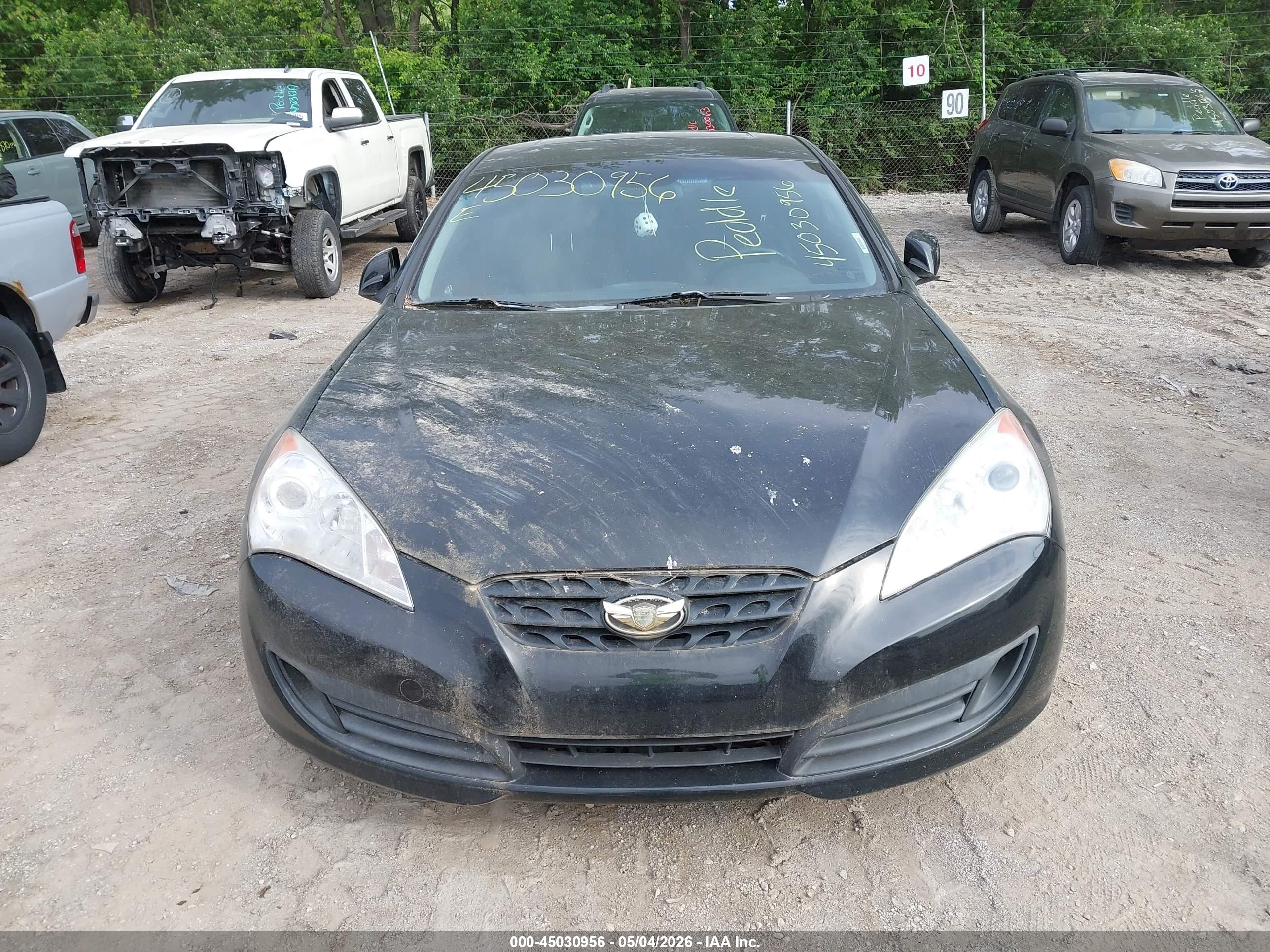 HYUNDAI GENESIS image 6