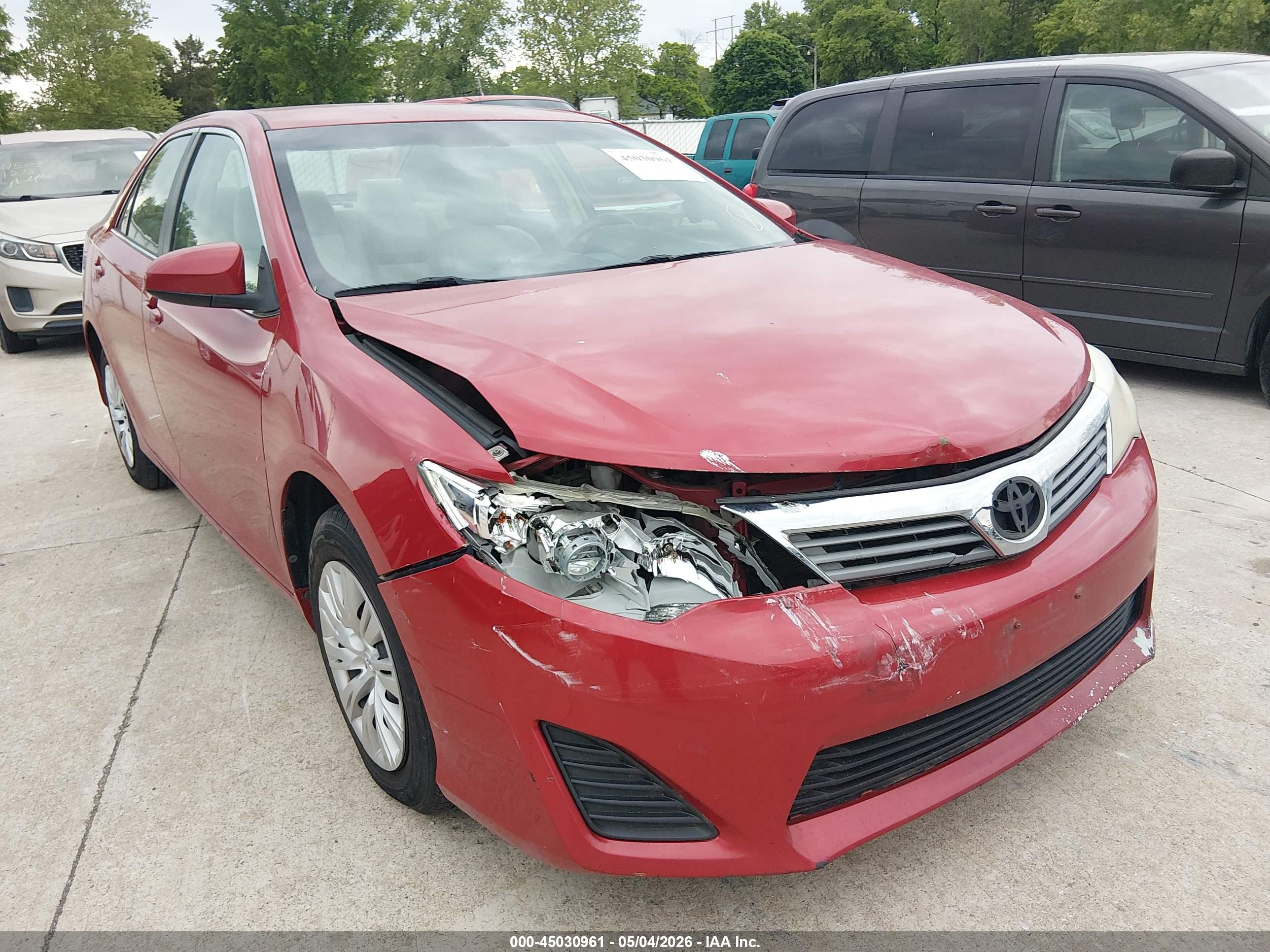 TOYOTA CAMRY image 6