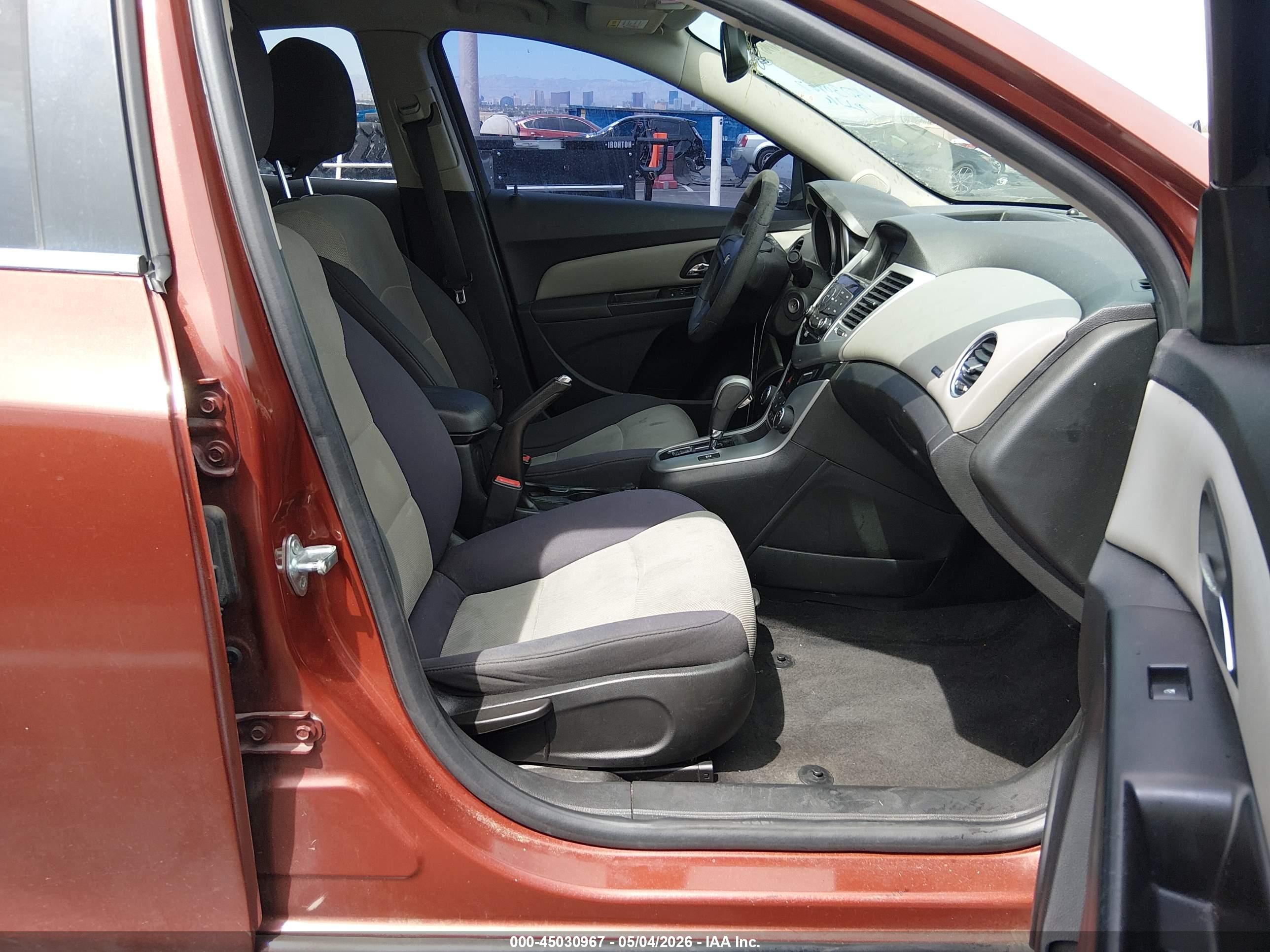 CHEVROLET CRUZE image 5
