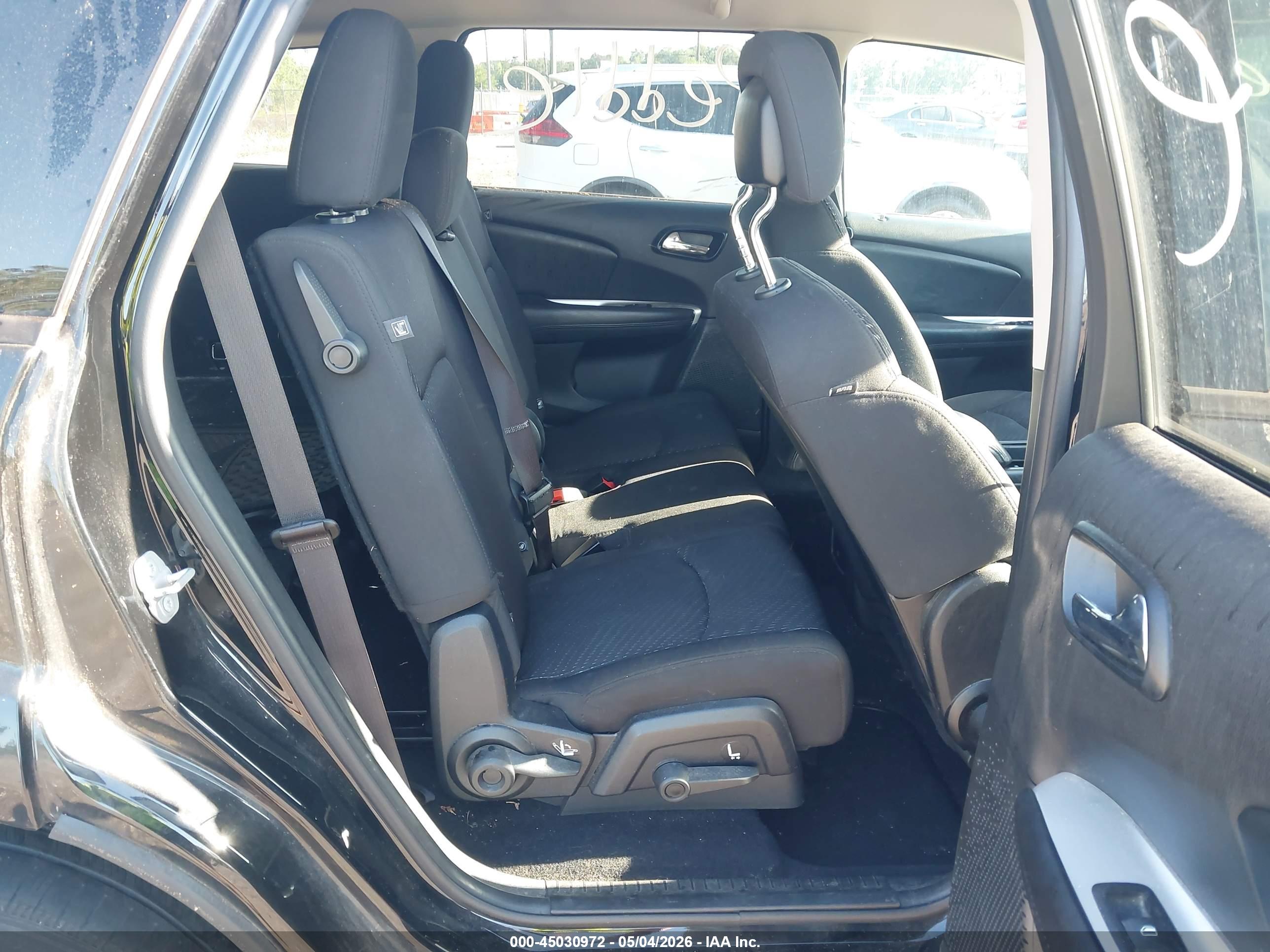 DODGE JOURNEY image 8