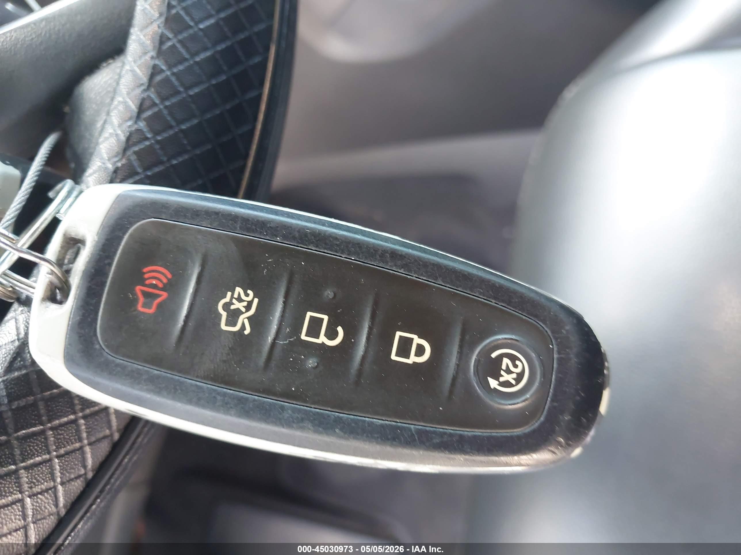 FORD ESCAPE image 11