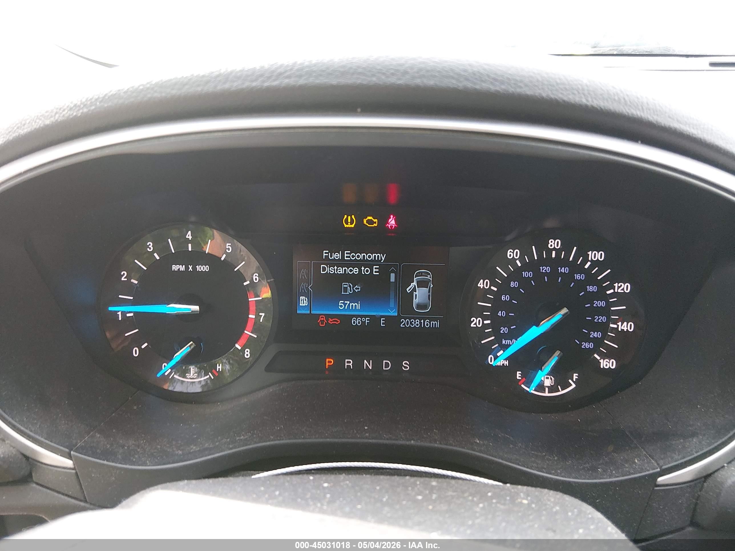 FORD FUSION image 7