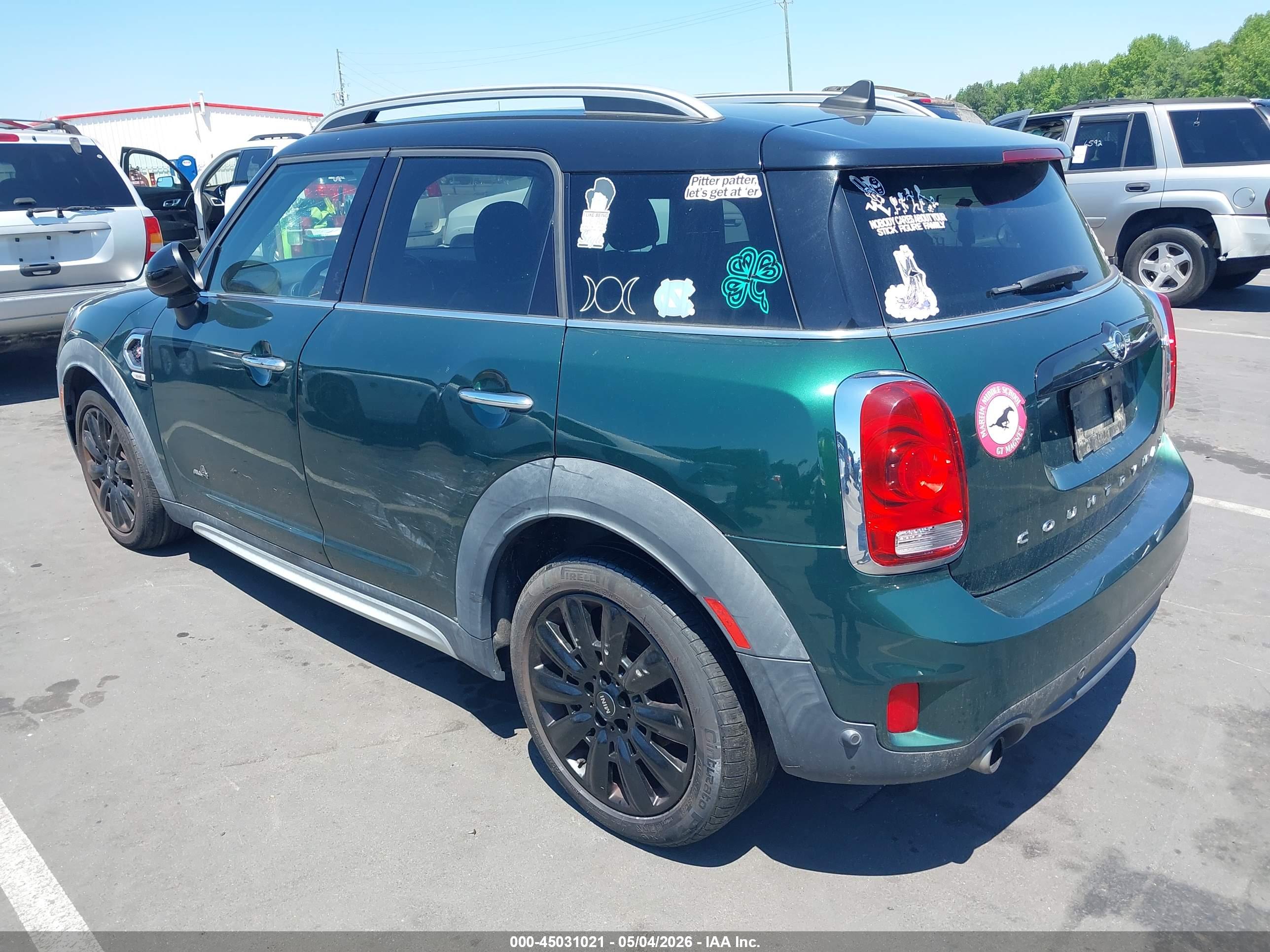 MINI COUNTRYMAN image 3