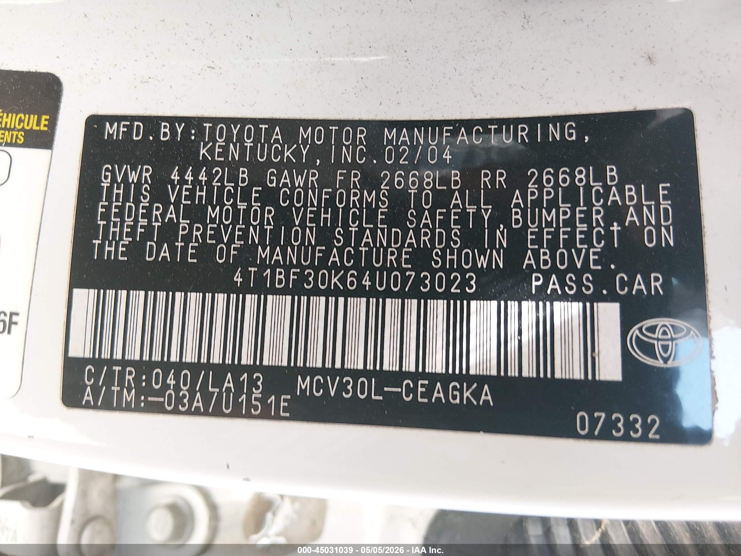 TOYOTA CAMRY image 9