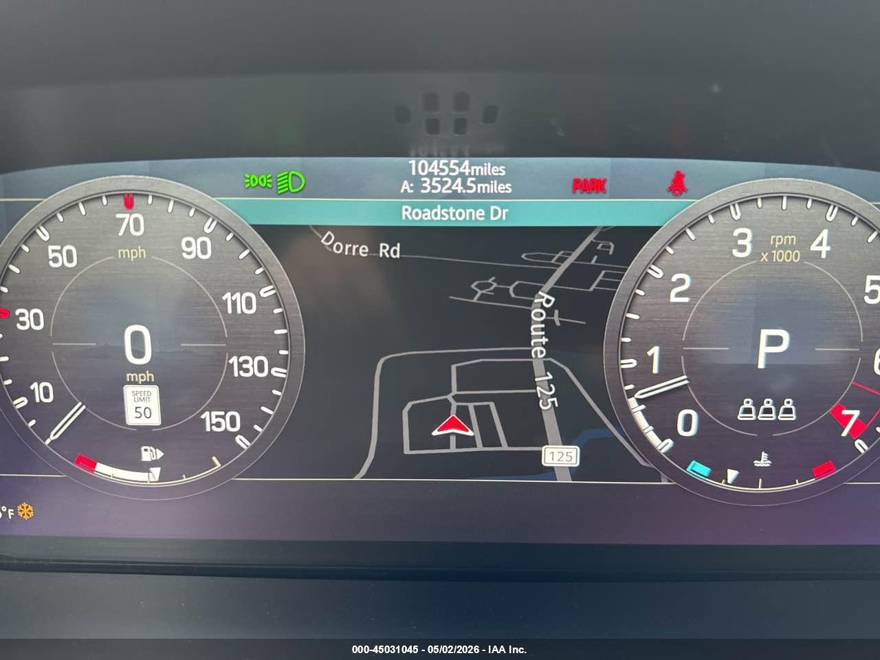 LAND ROVER image 7