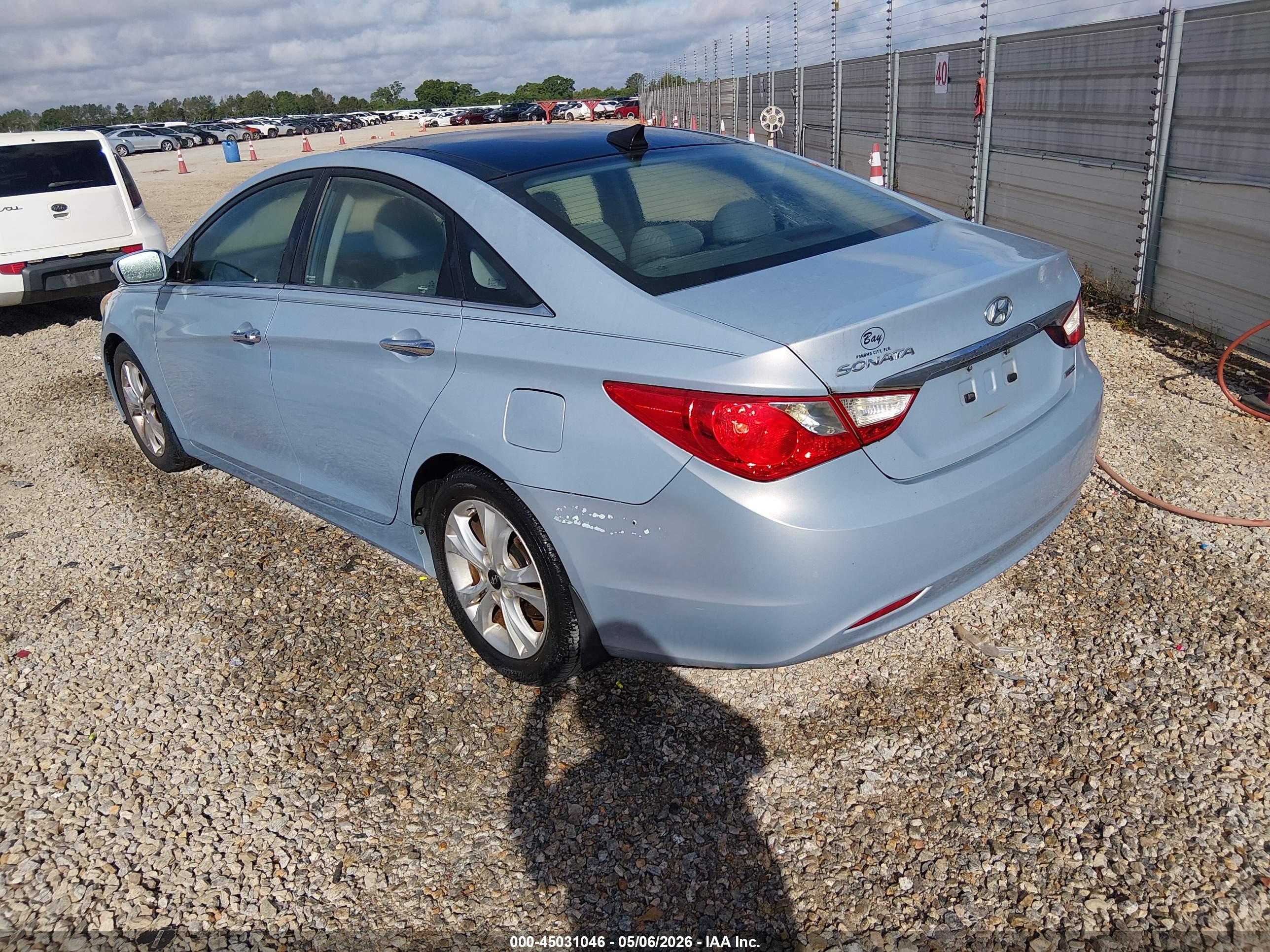 HYUNDAI SONATA image 3