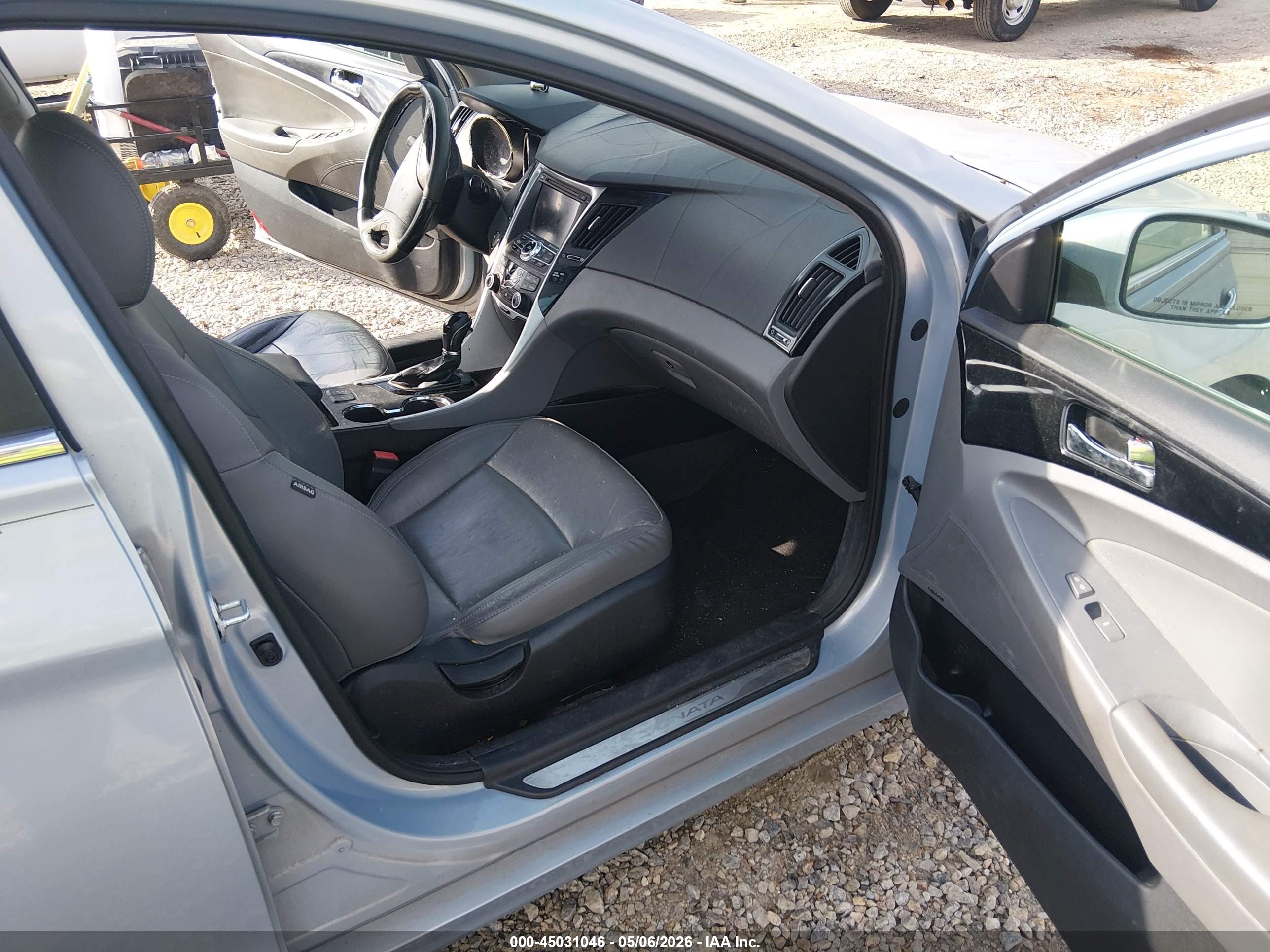 HYUNDAI SONATA image 5