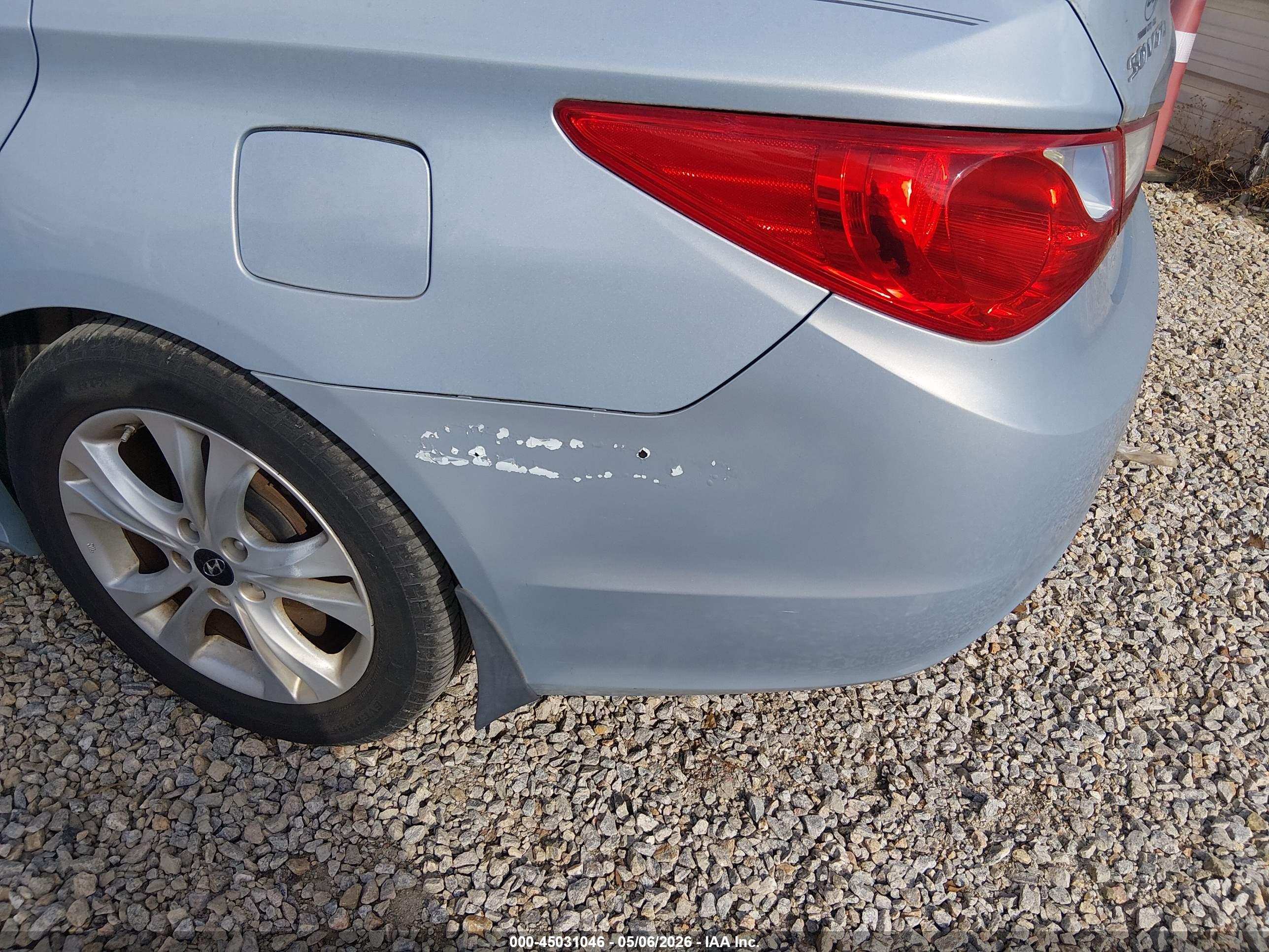 HYUNDAI SONATA image 6