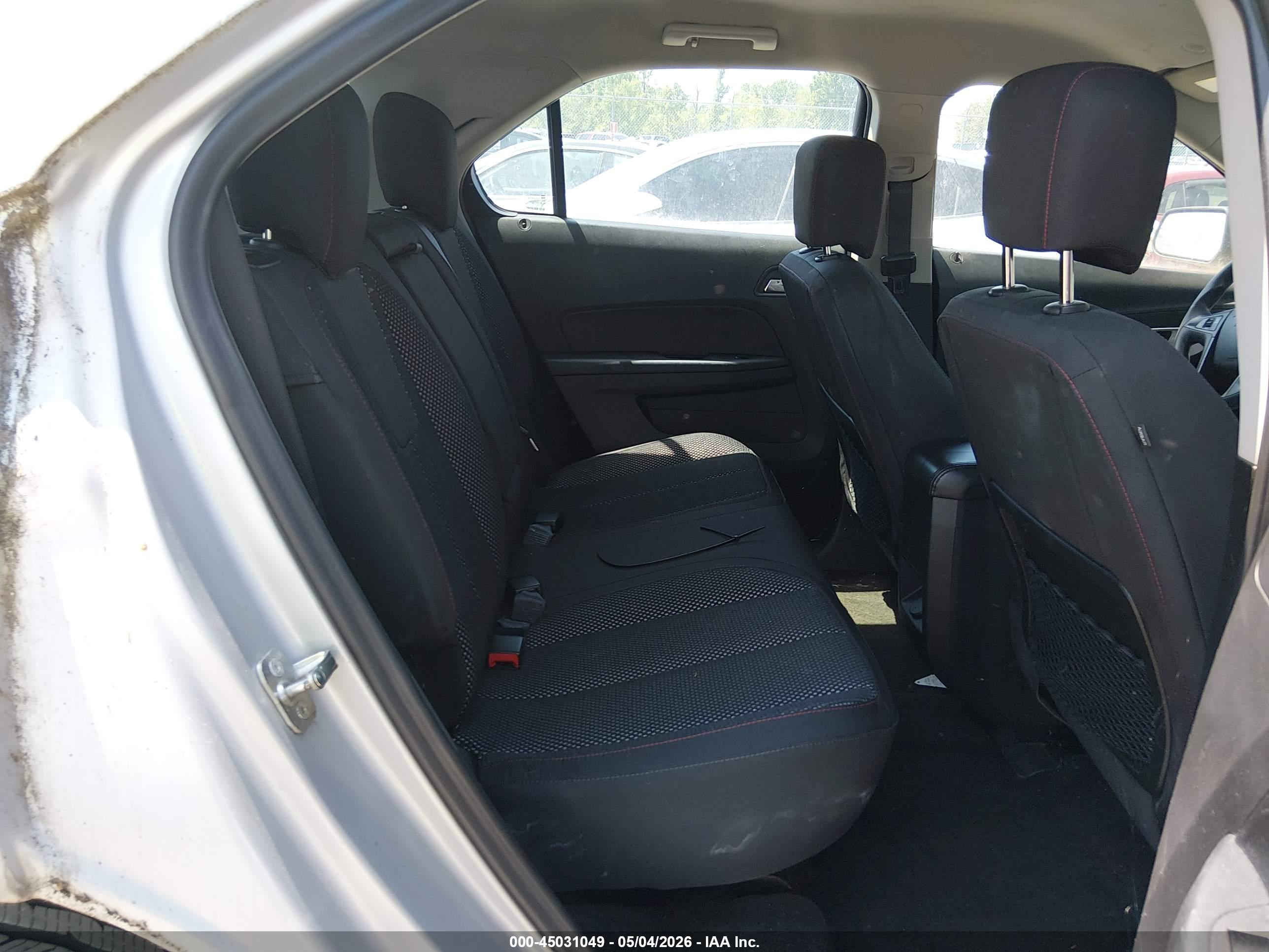CHEVROLET EQUINOX image 8