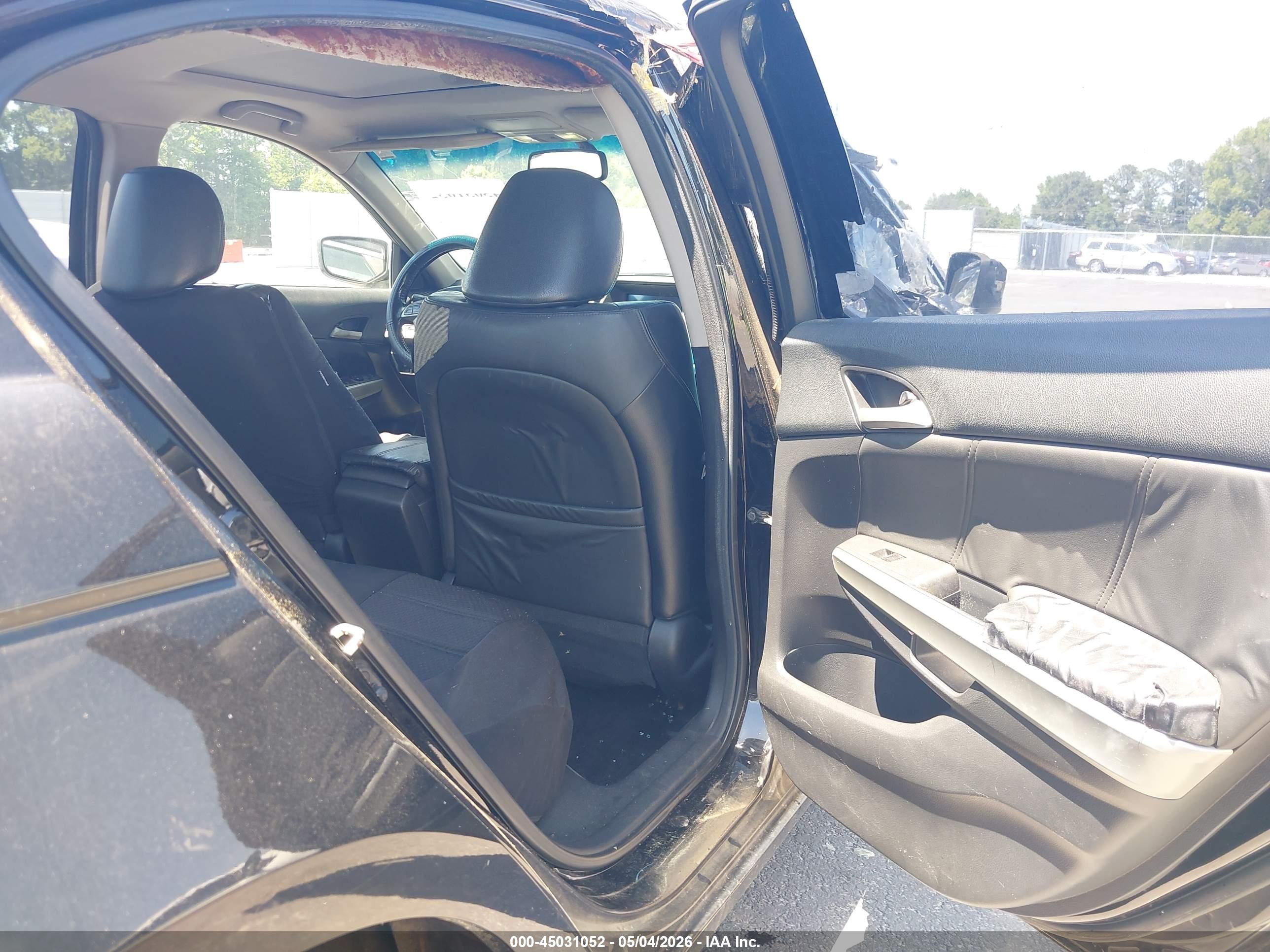 HONDA ACCORD image 8