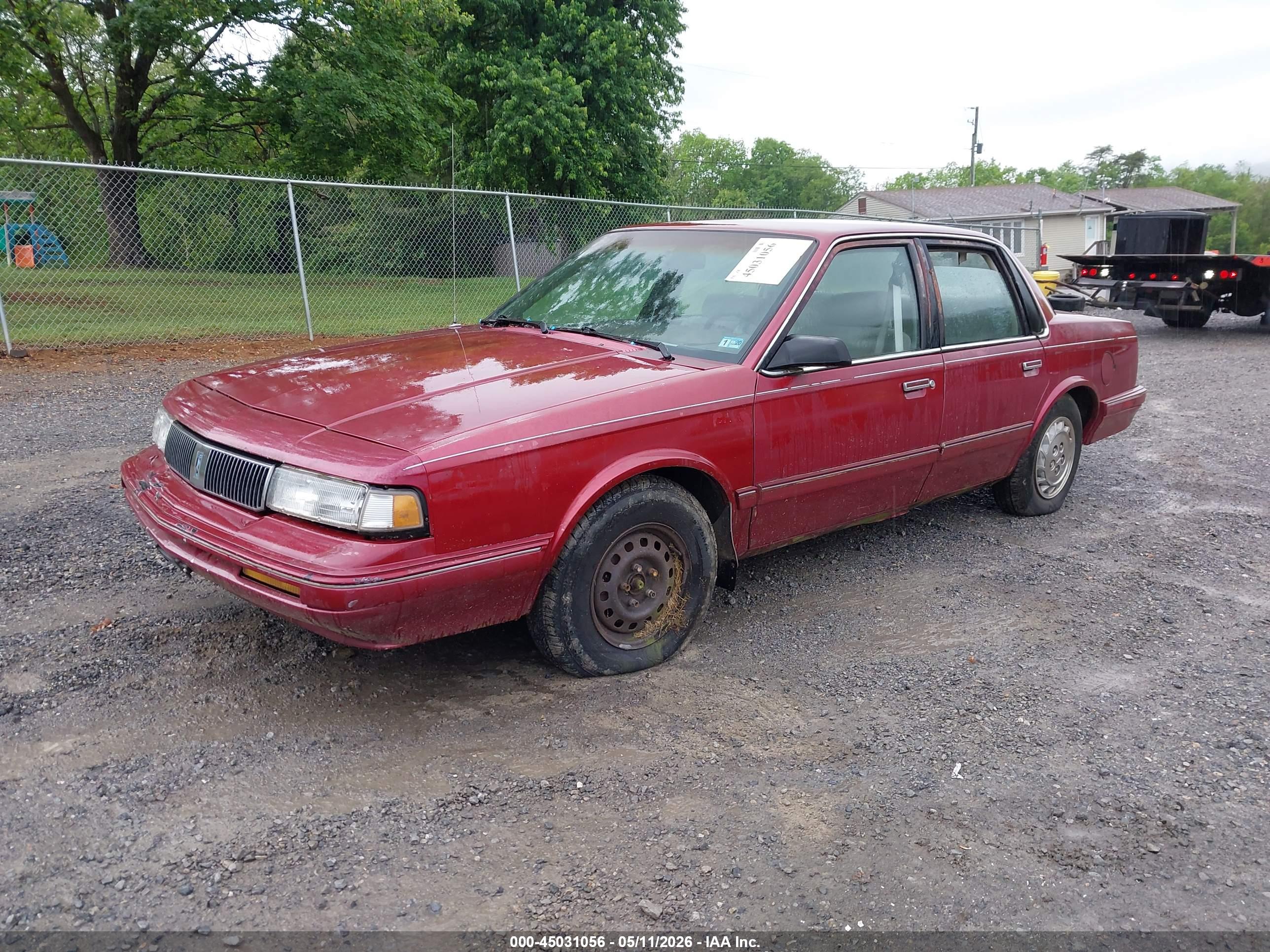 OLDSMOBILE CIERA image 2