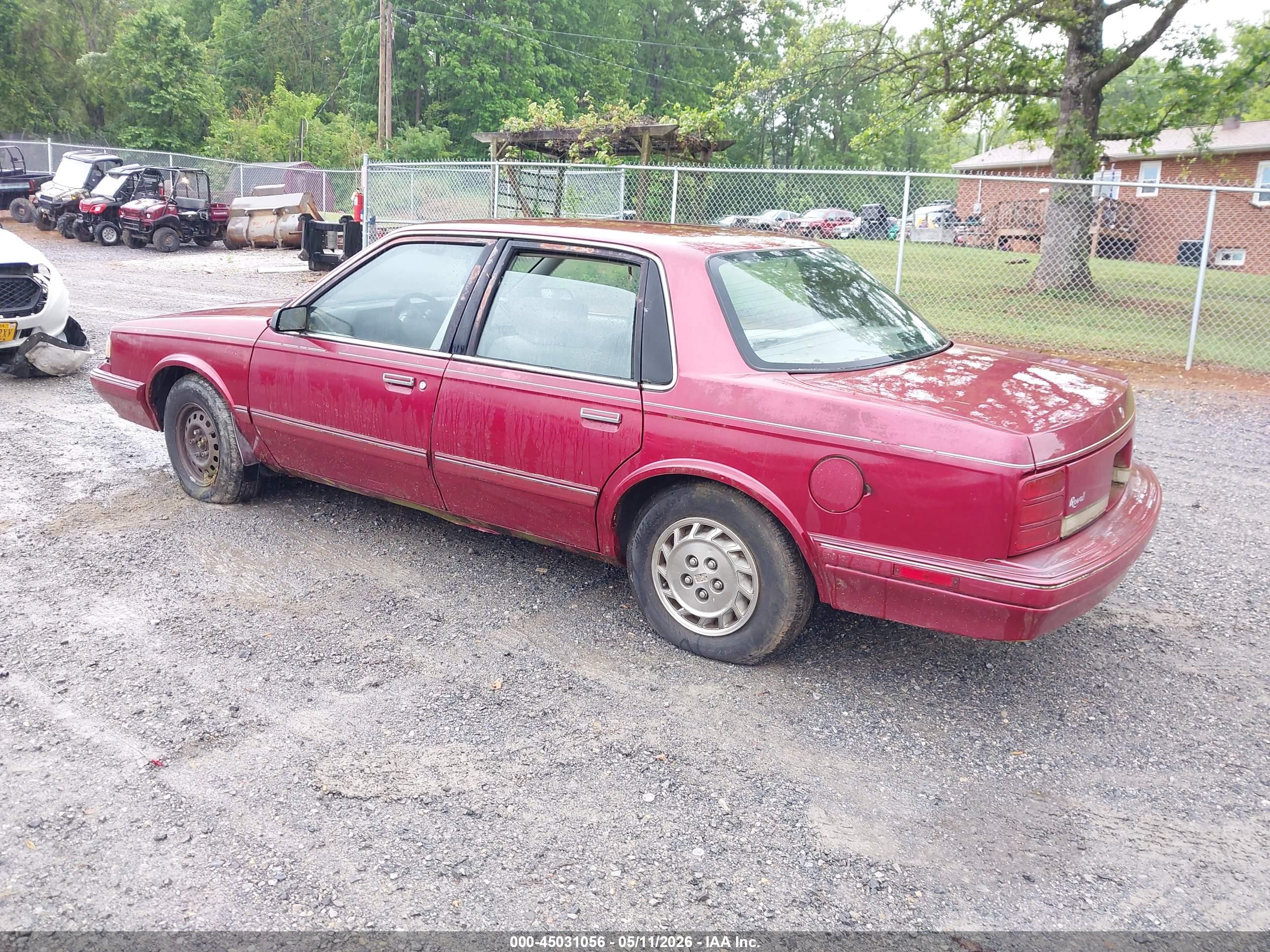 OLDSMOBILE CIERA image 3