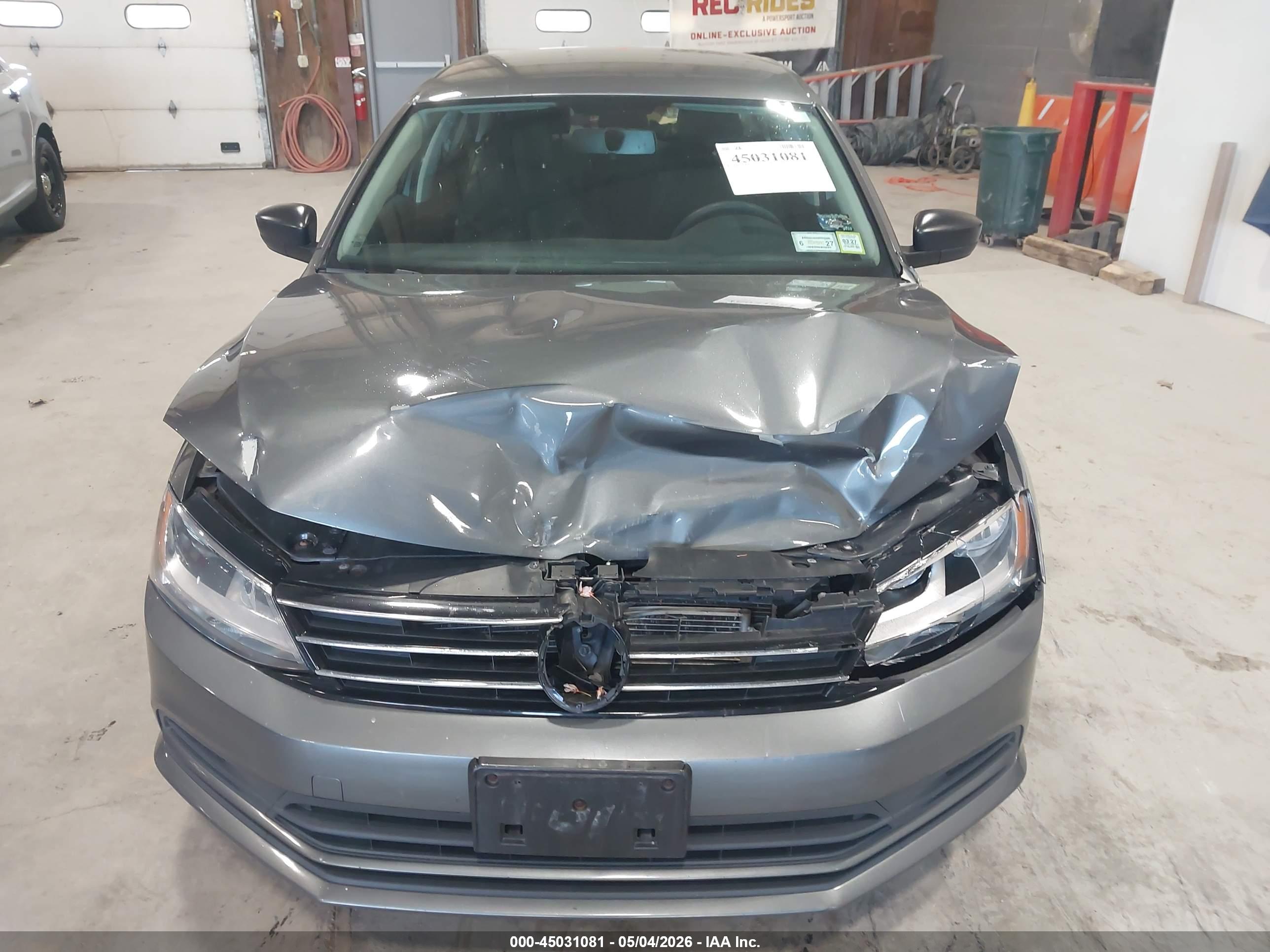 VOLKSWAGEN JETTA image 6