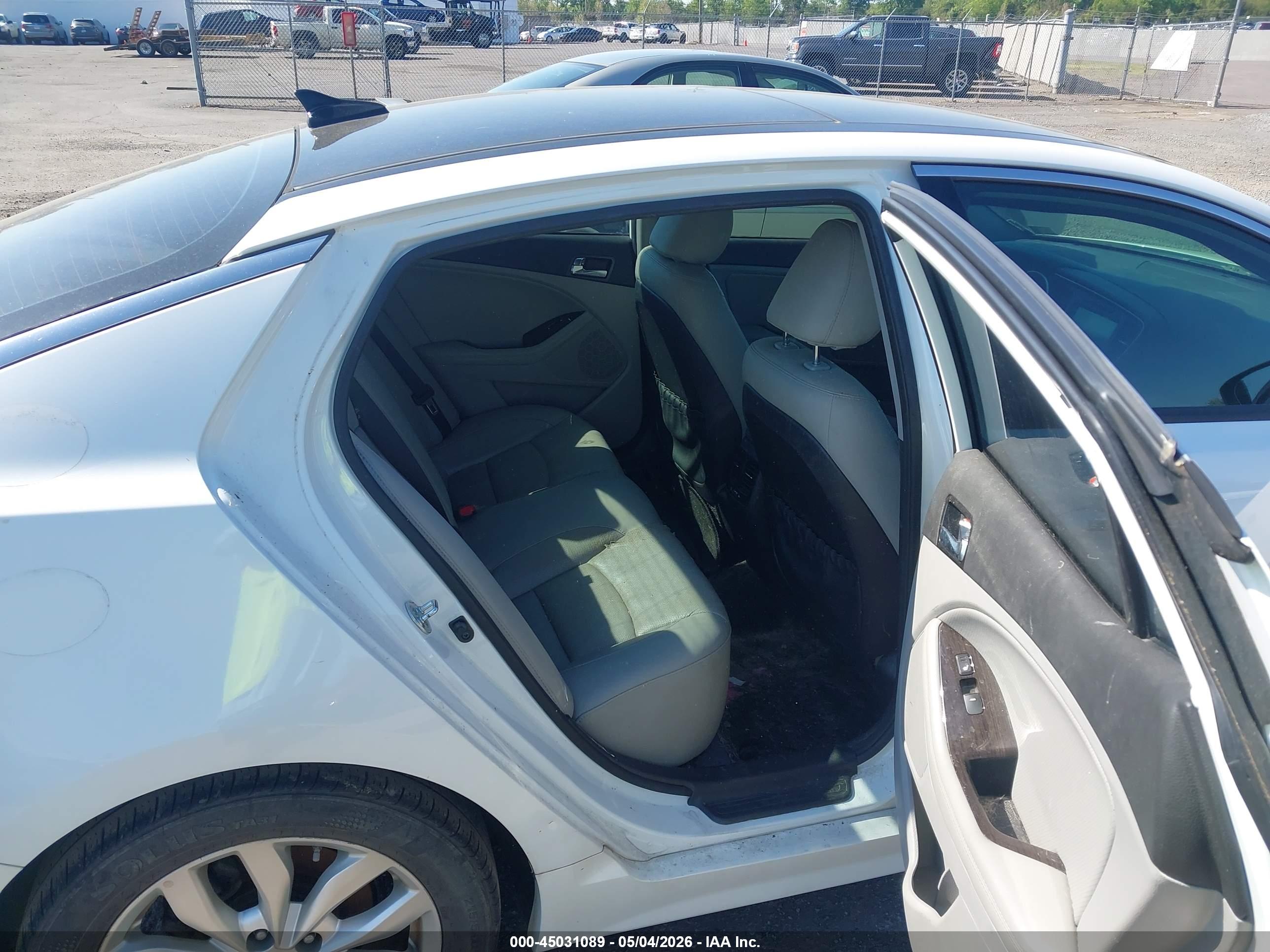 KIA OPTIMA image 8