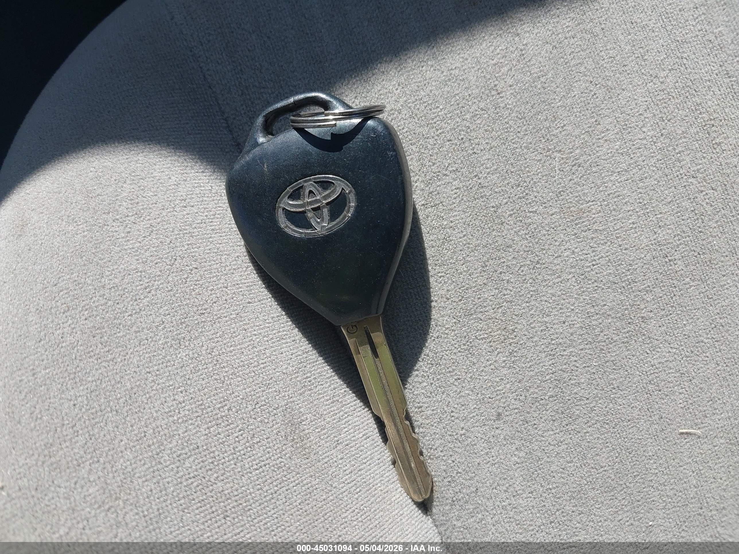 TOYOTA COROLLA image 11