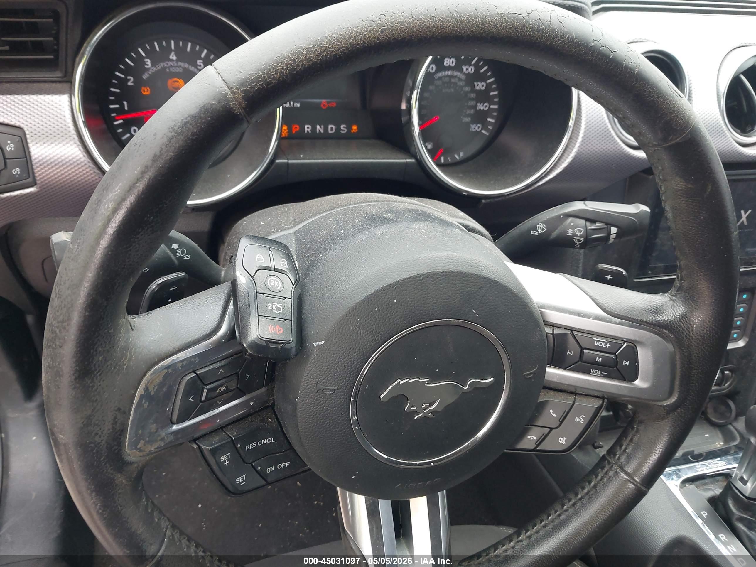 FORD MUSTANG image 11