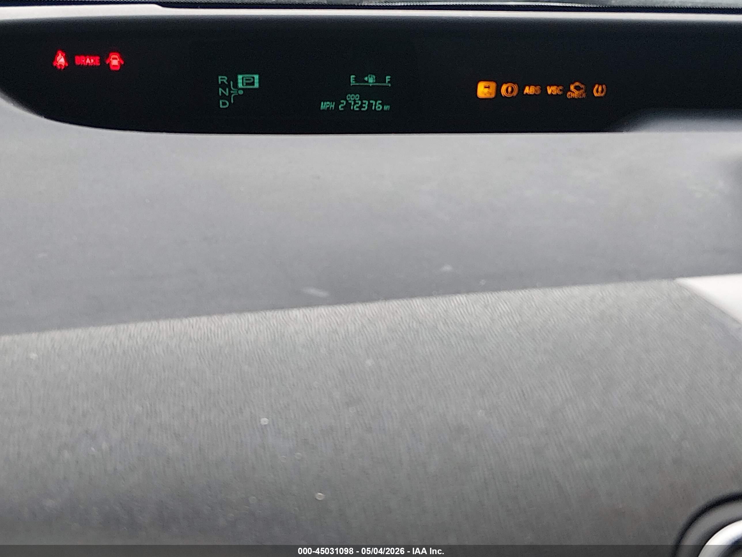 TOYOTA PRIUS image 7
