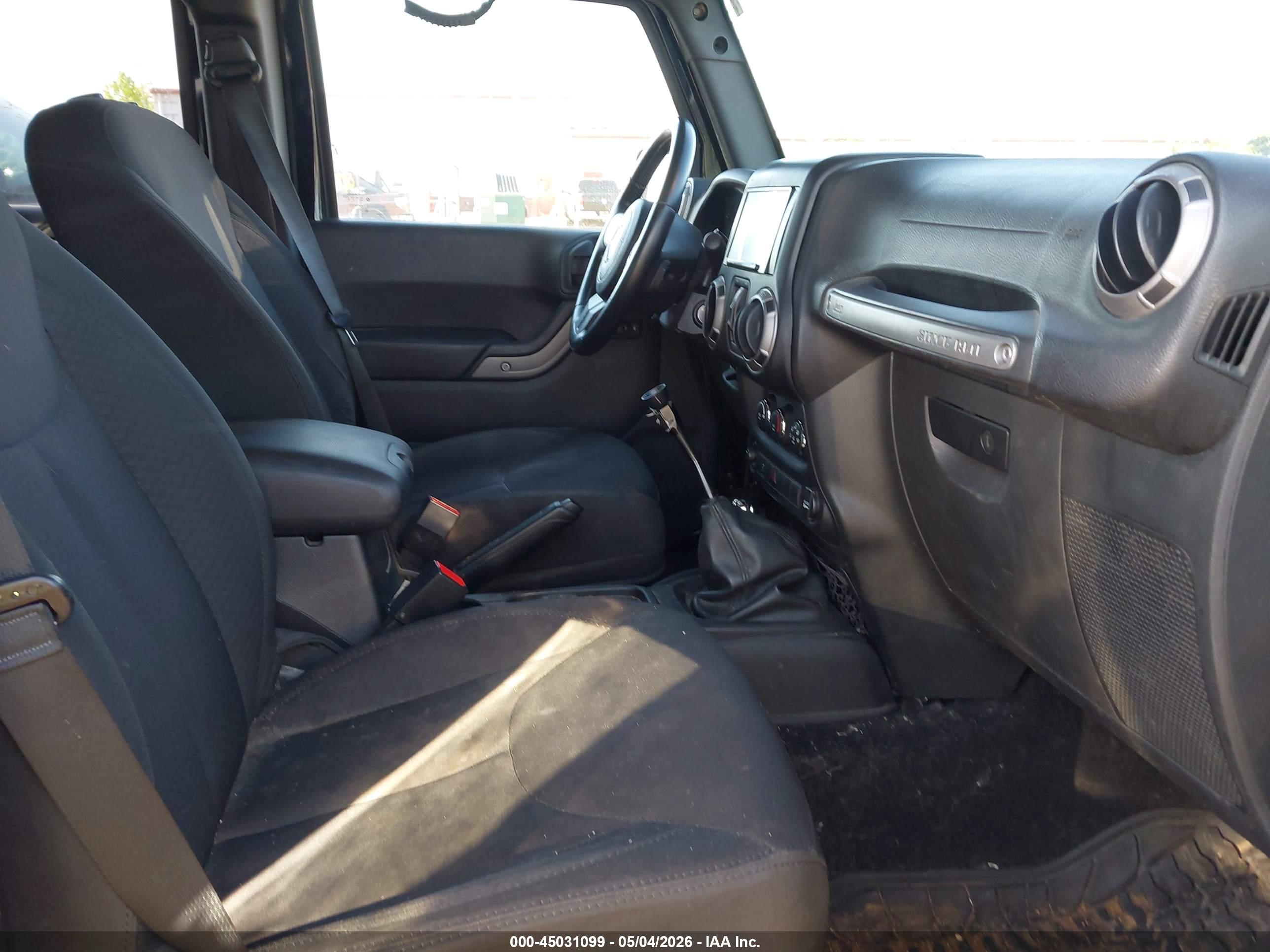 JEEP WRANGLER image 5
