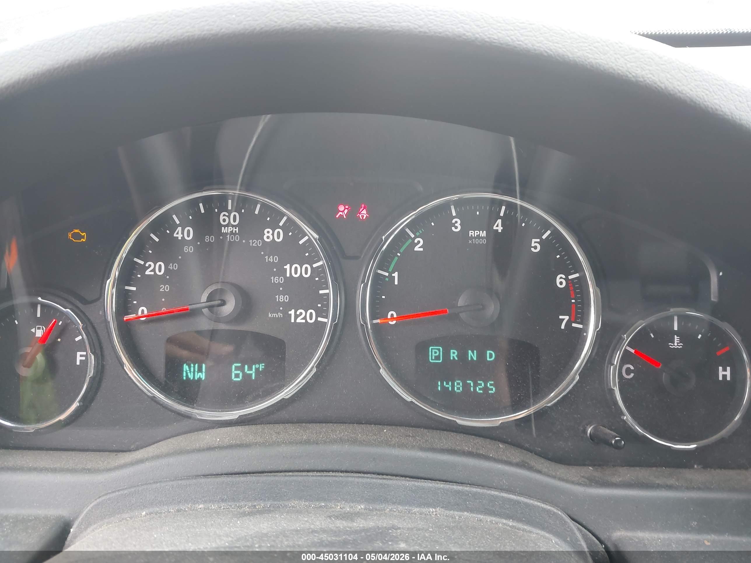 JEEP LIBERTY image 7