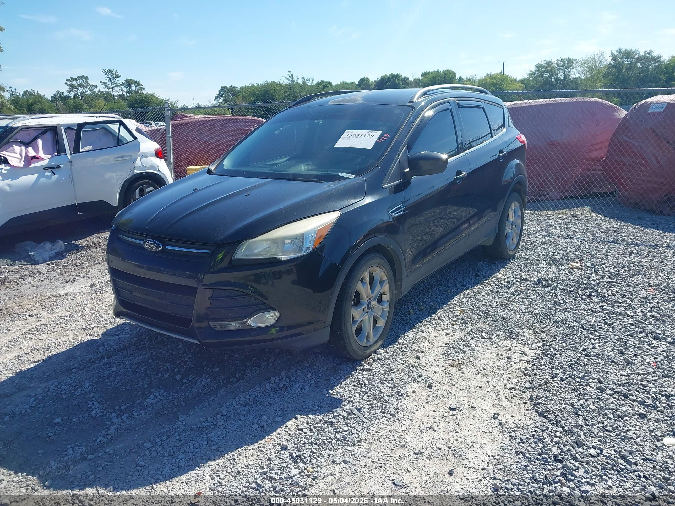 FORD ESCAPE image 2