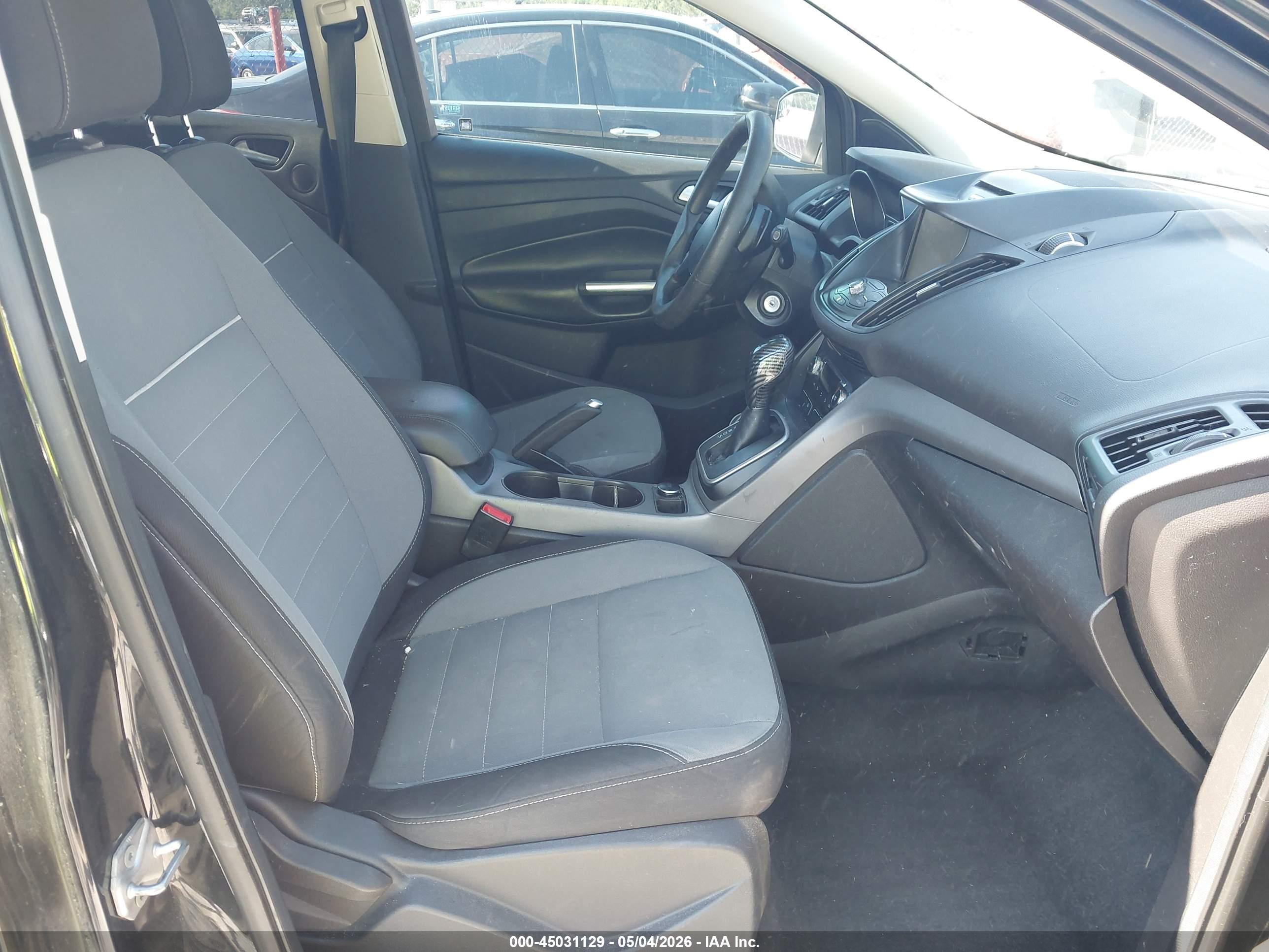 FORD ESCAPE image 5
