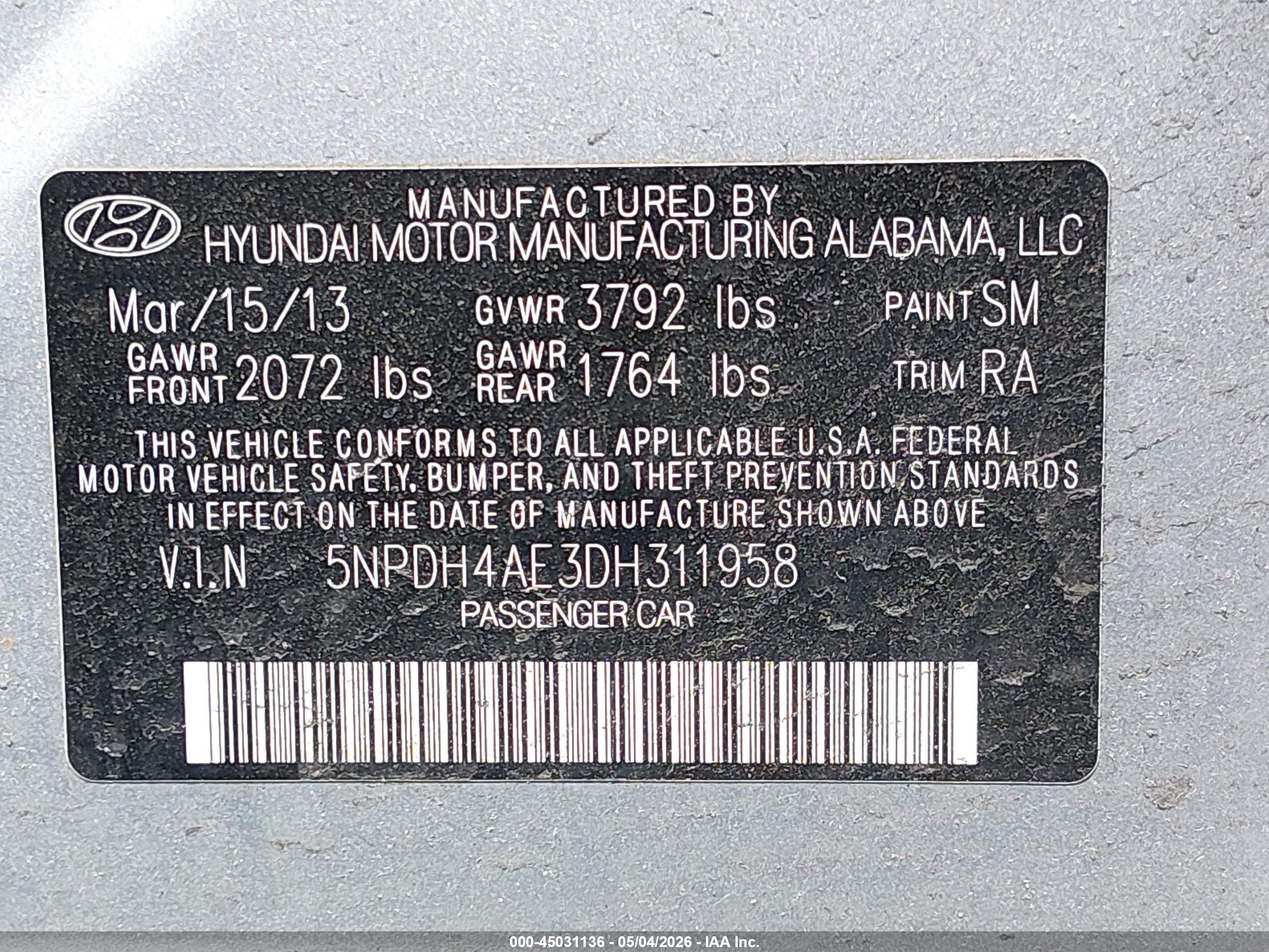 HYUNDAI ELANTRA image 9