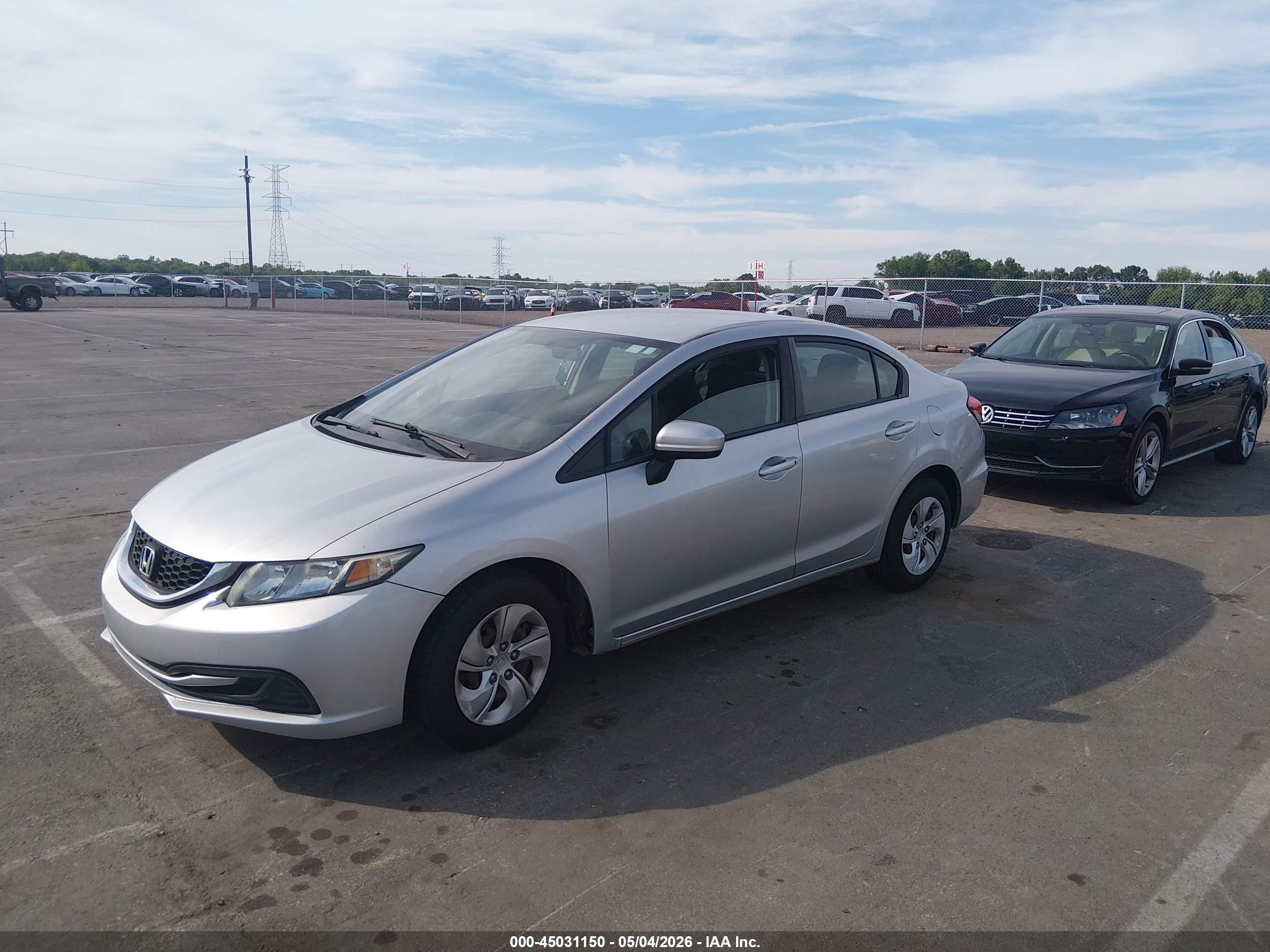 HONDA CIVIC image 2