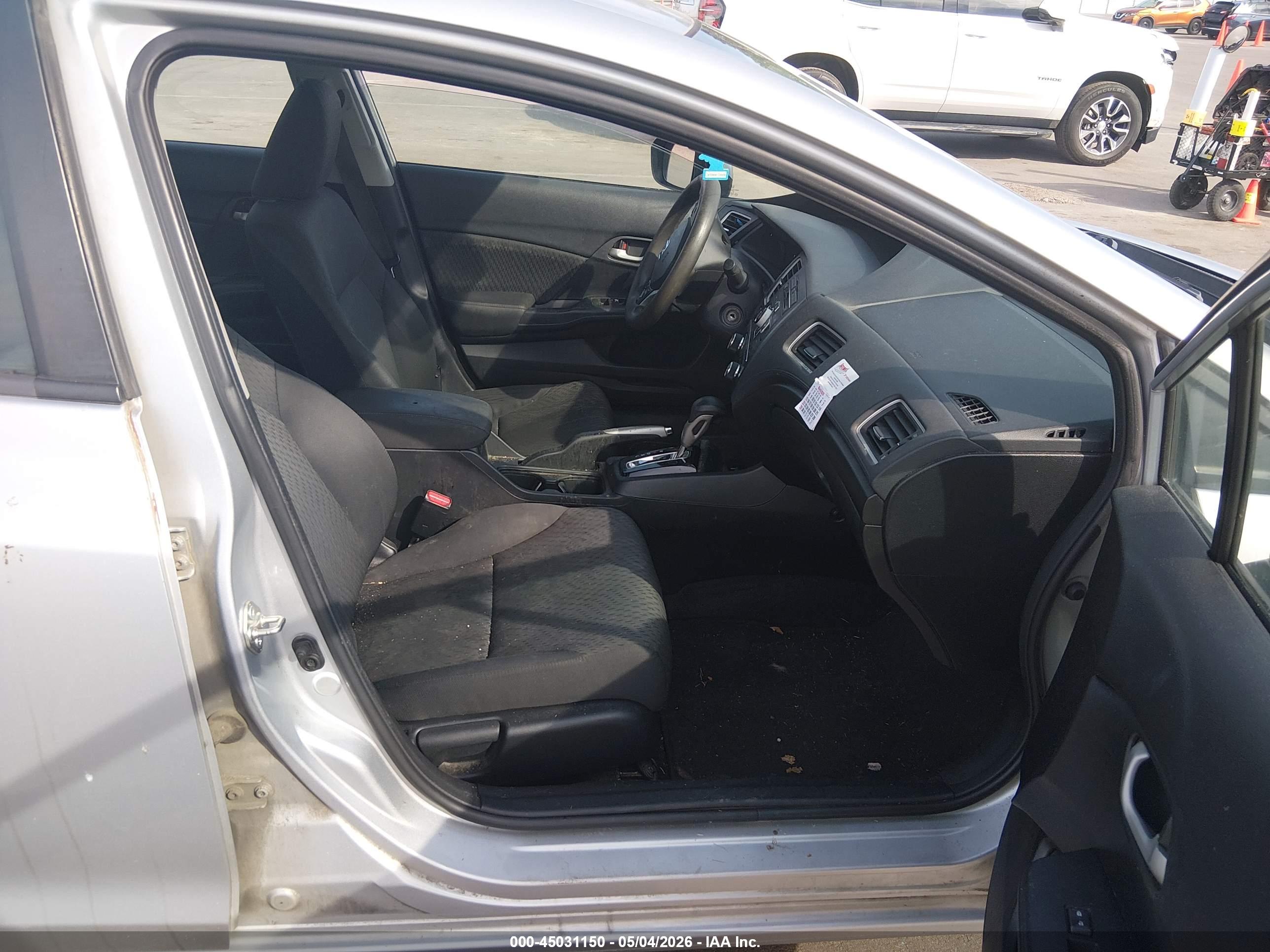 HONDA CIVIC image 5