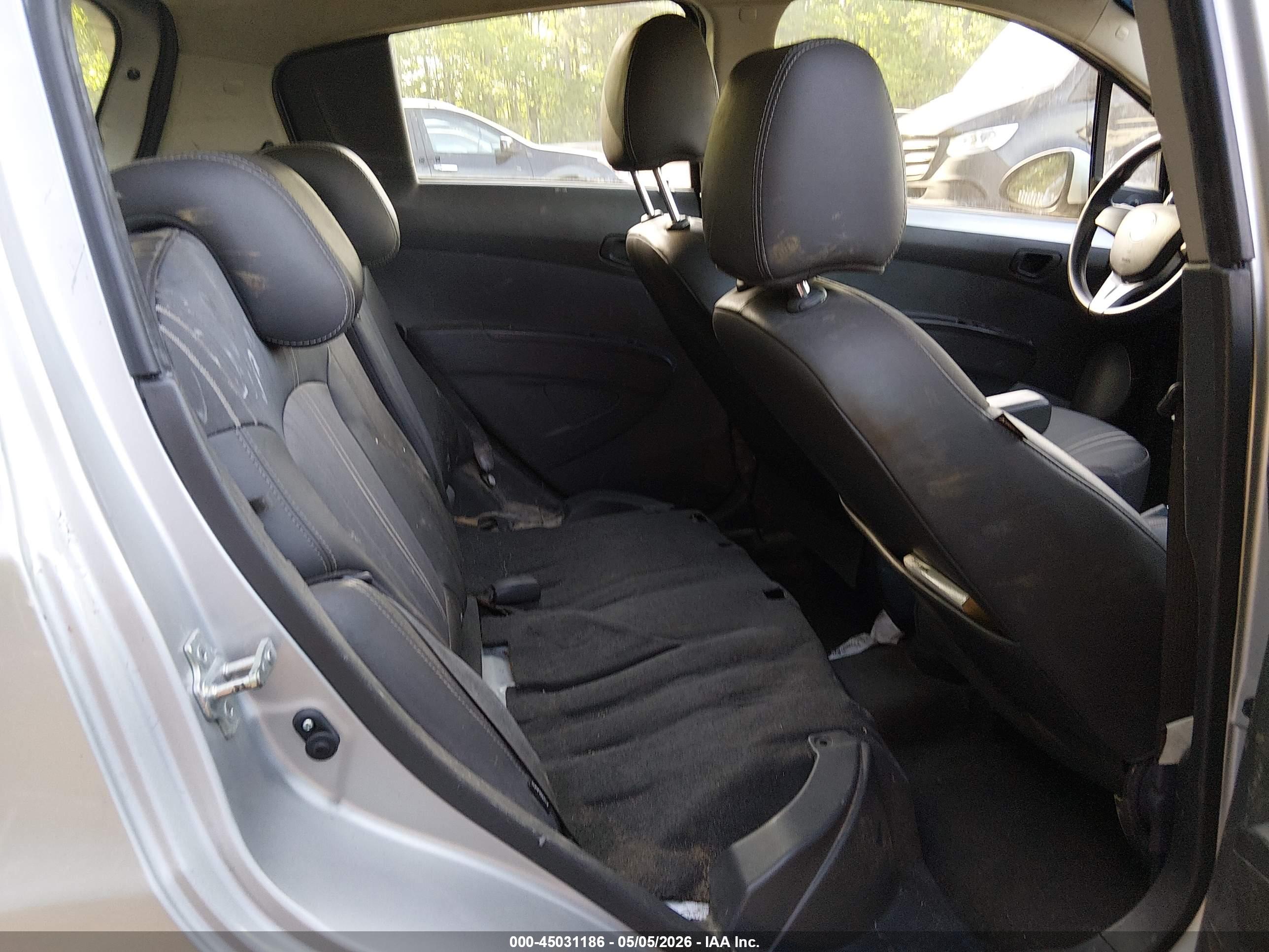 CHEVROLET SPARK image 8