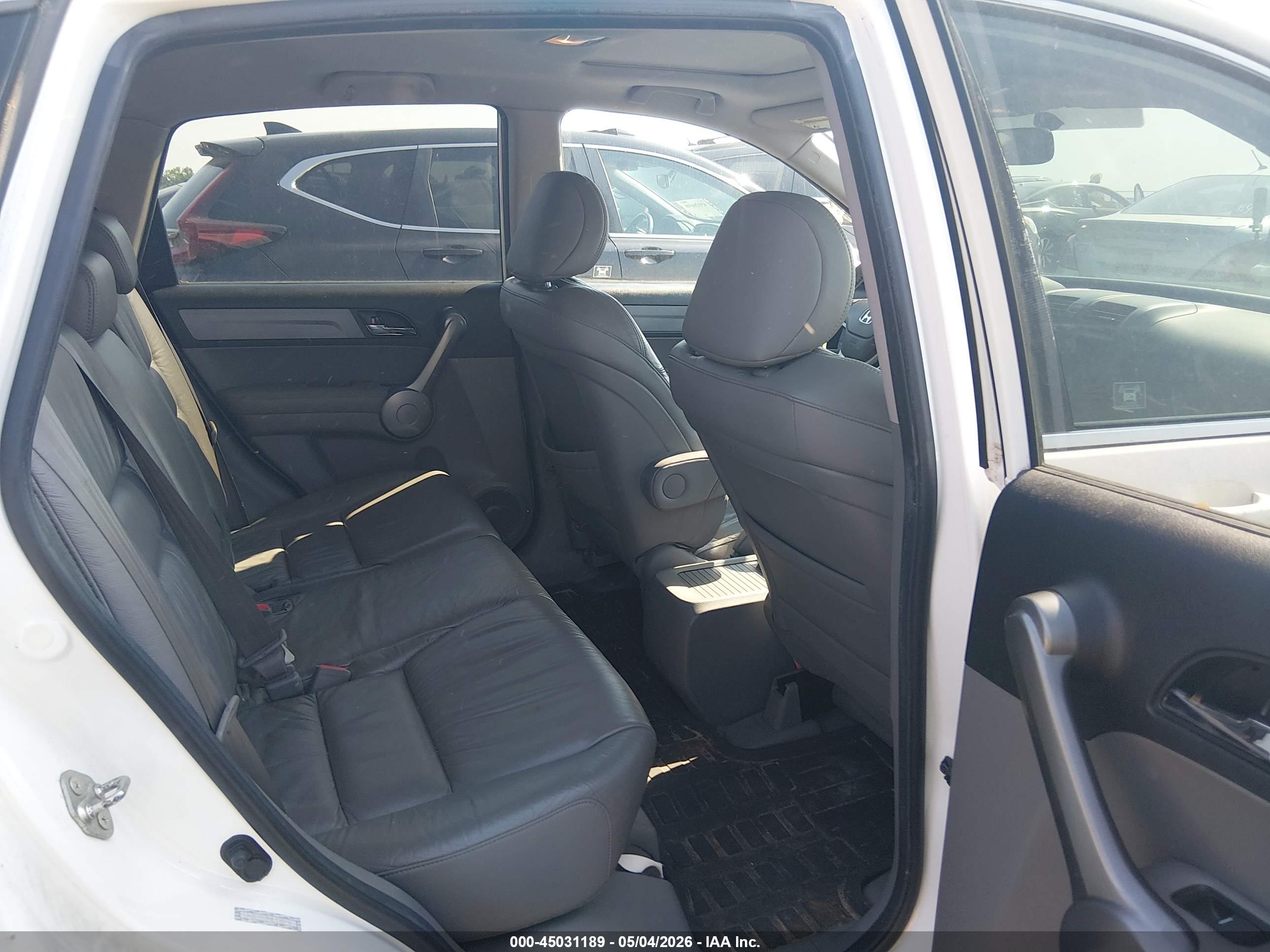 HONDA CR-V image 8
