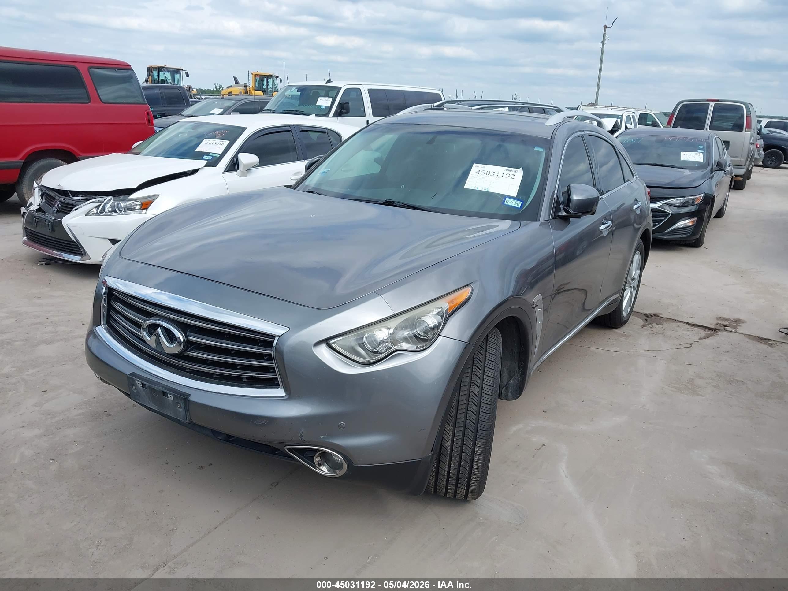 INFINITI FX37 image 2