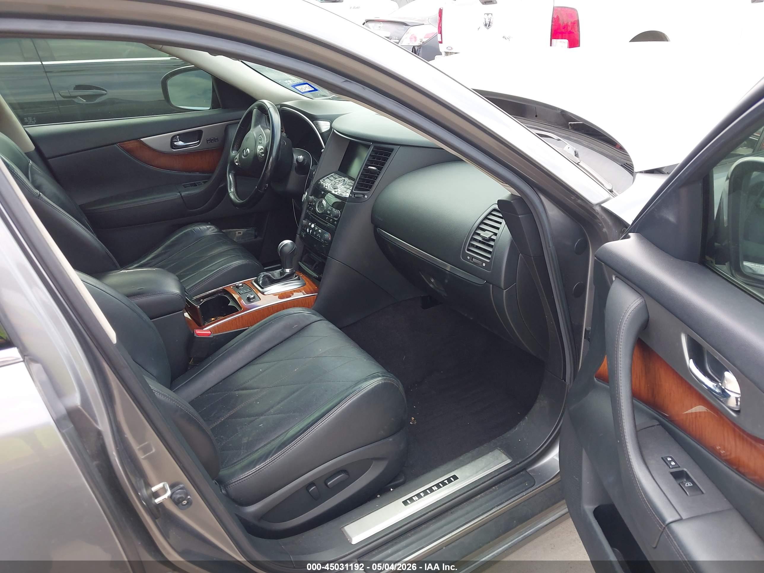 INFINITI FX37 image 5
