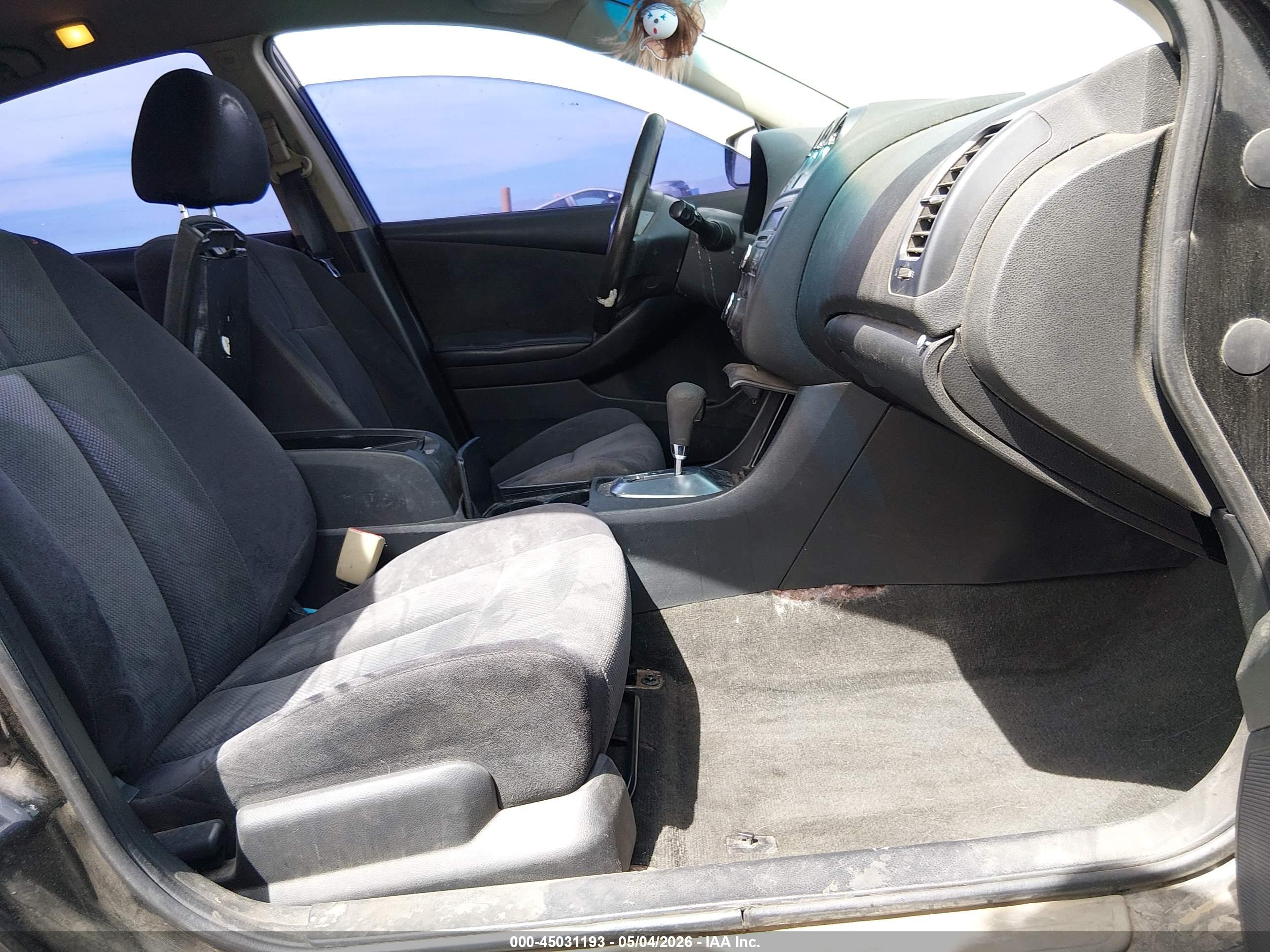 NISSAN ALTIMA image 5