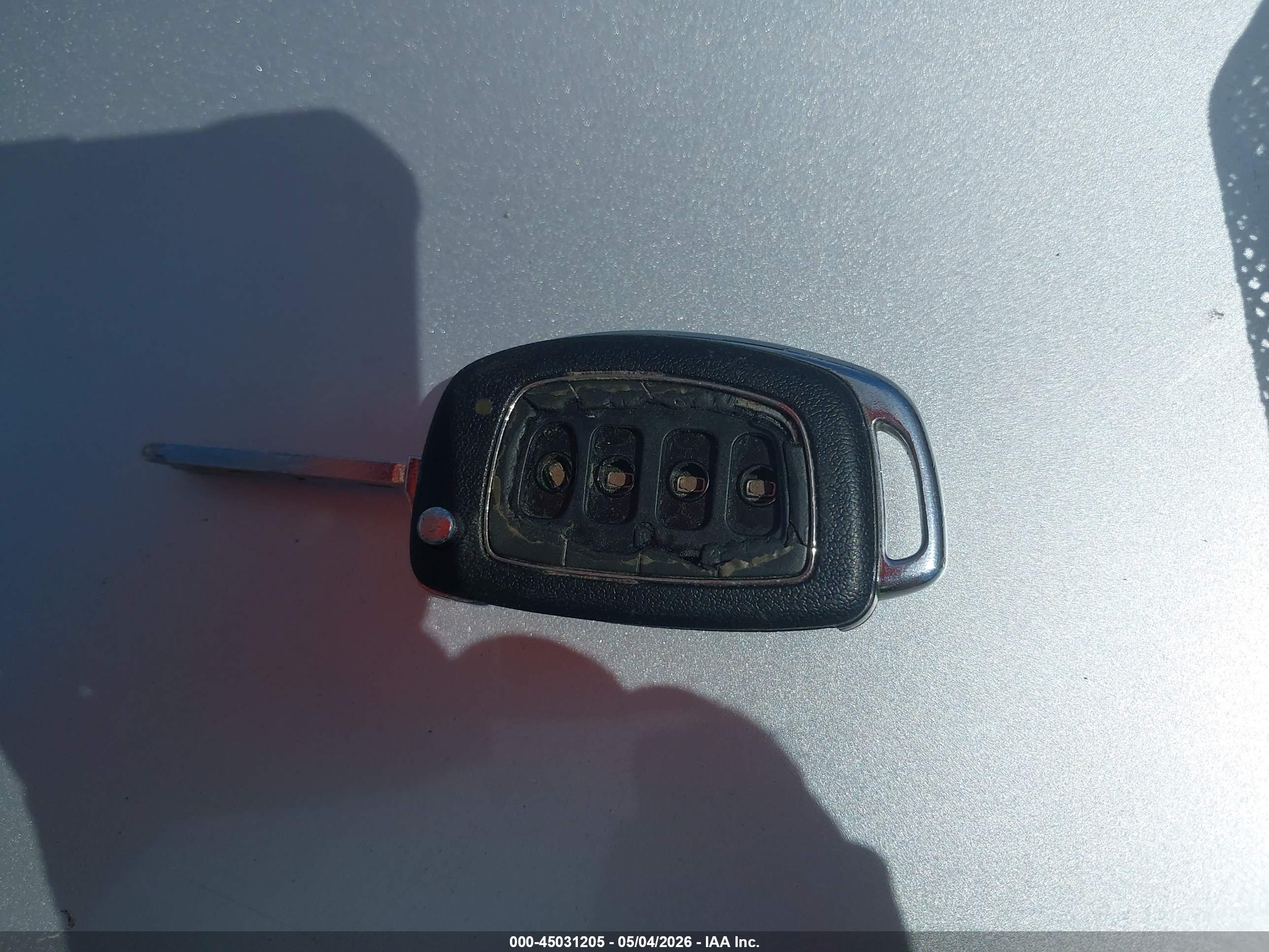 HYUNDAI SANTA image 11