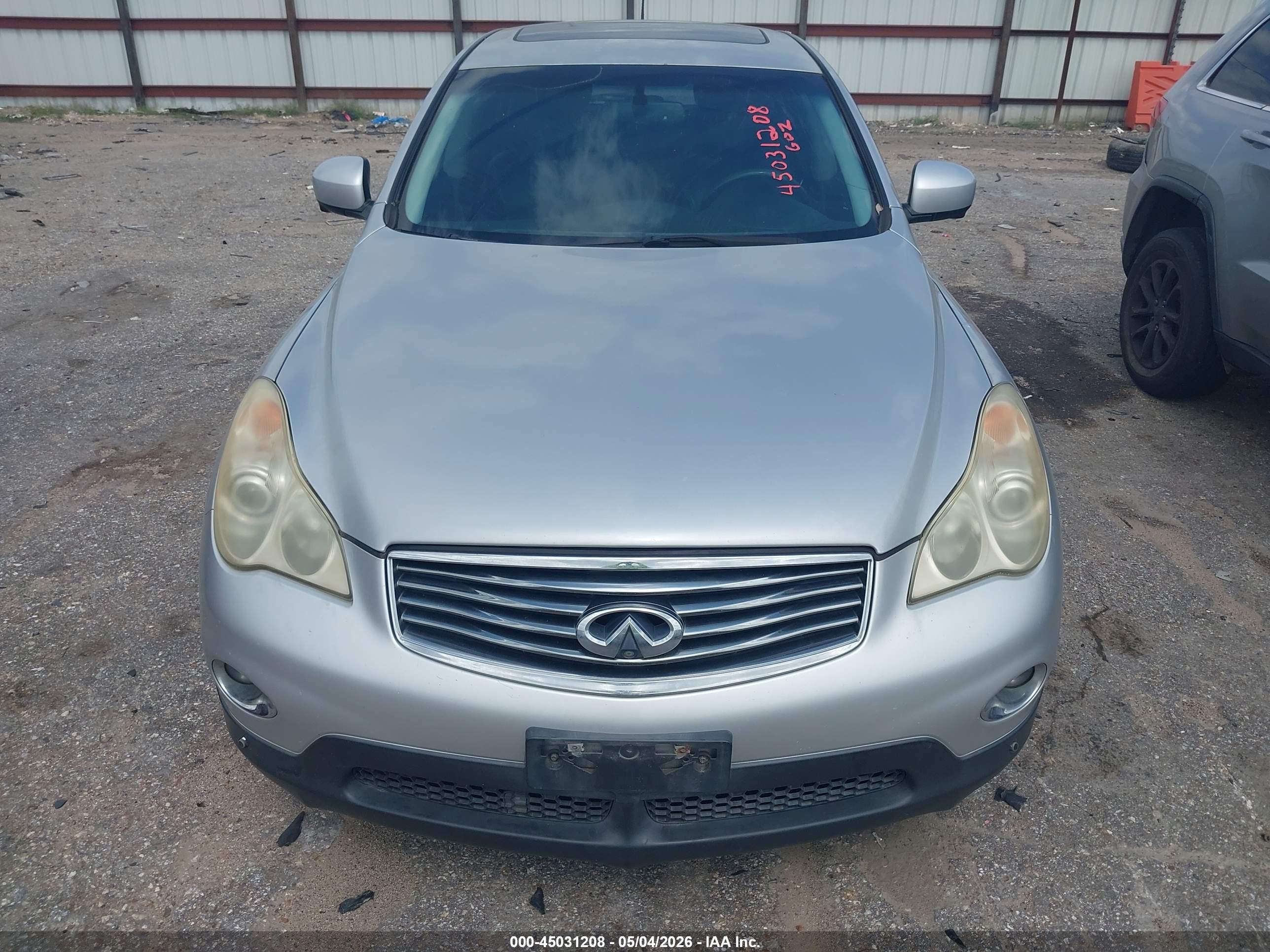 INFINITI EX35 image 6