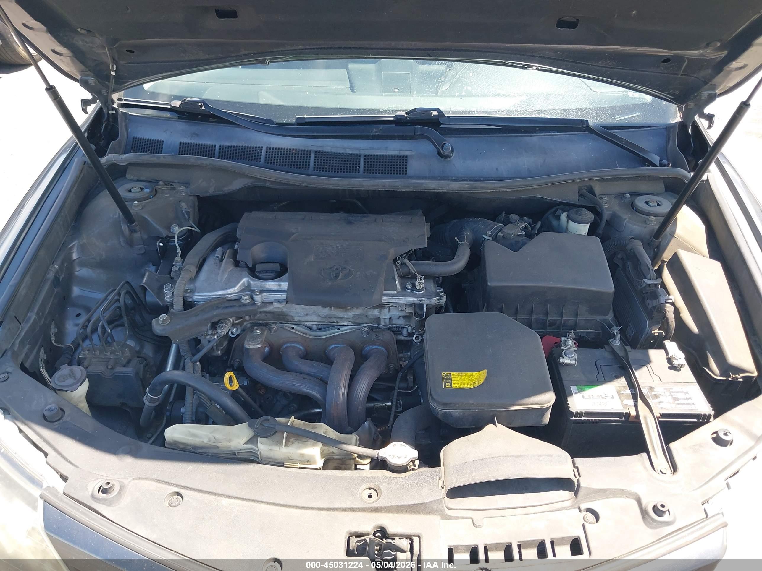TOYOTA CAMRY image 10