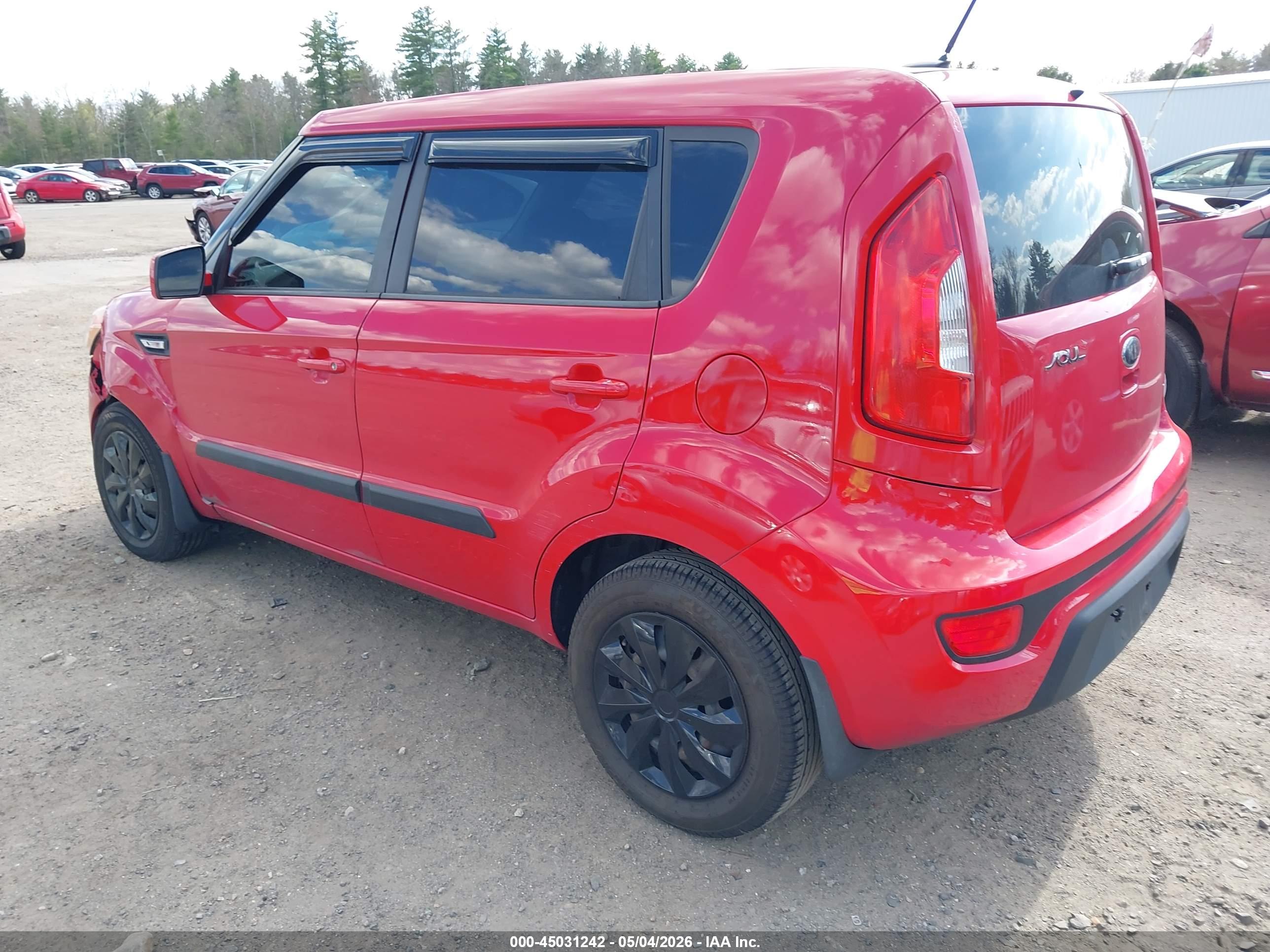KIA SOUL image 3