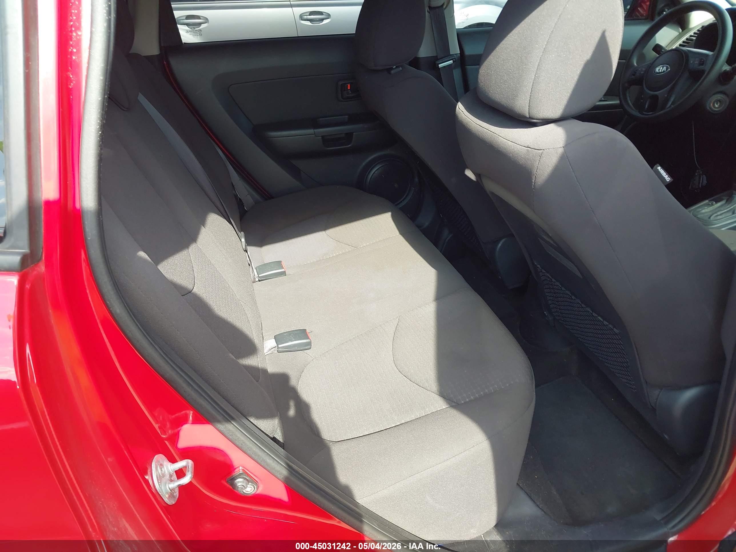 KIA SOUL image 8