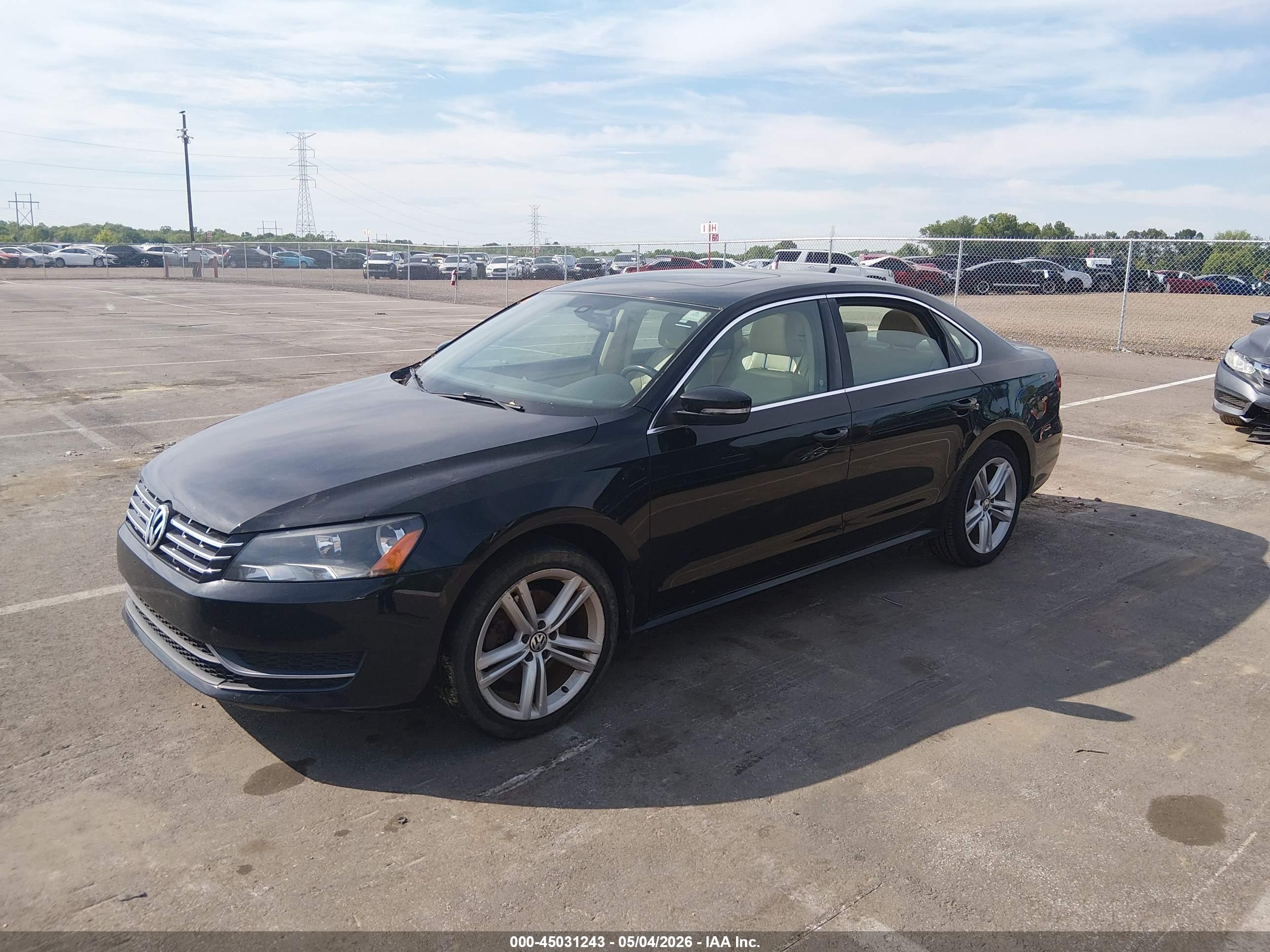 VOLKSWAGEN PASSAT image 2