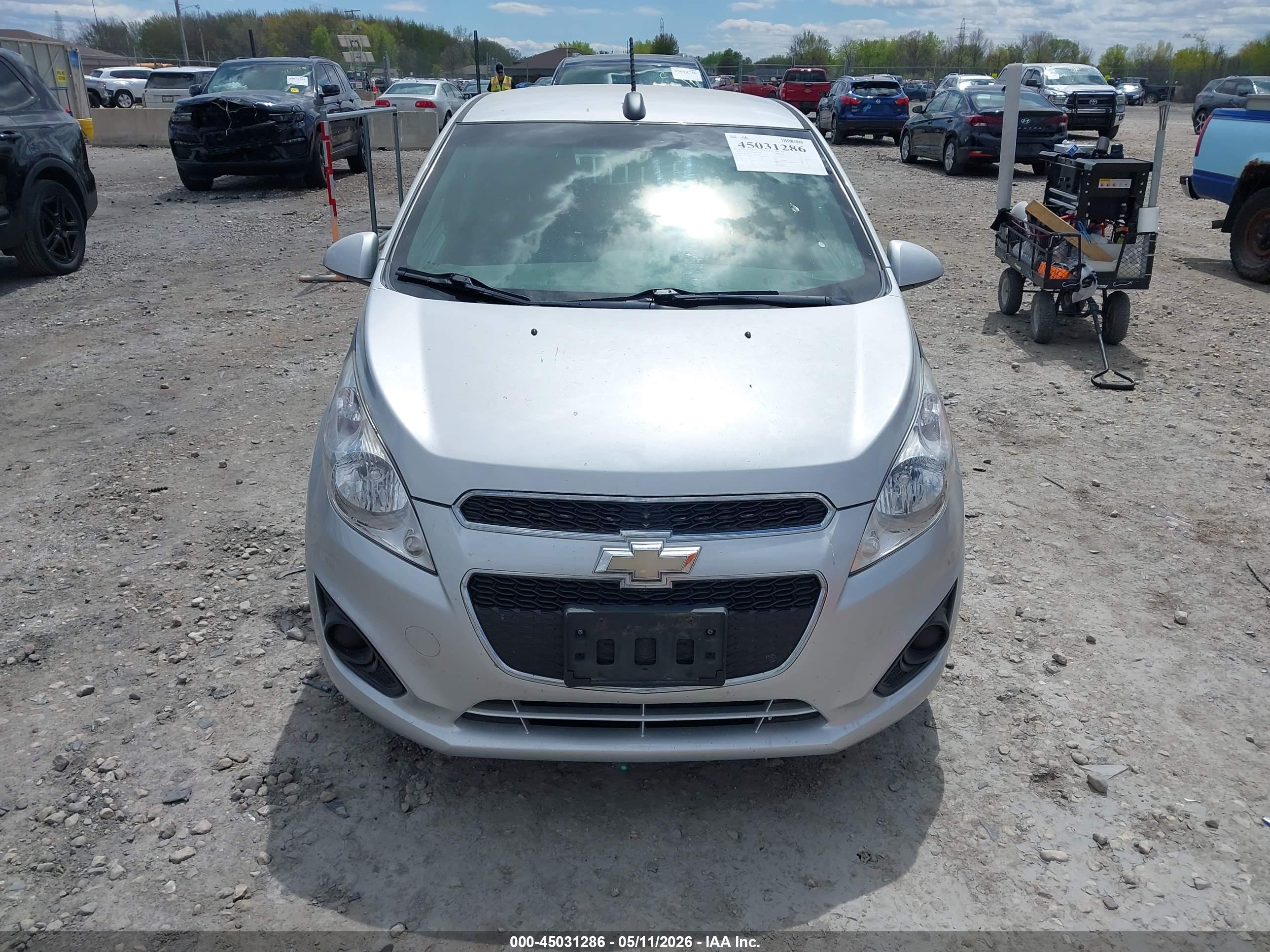 CHEVROLET SPARK image 6