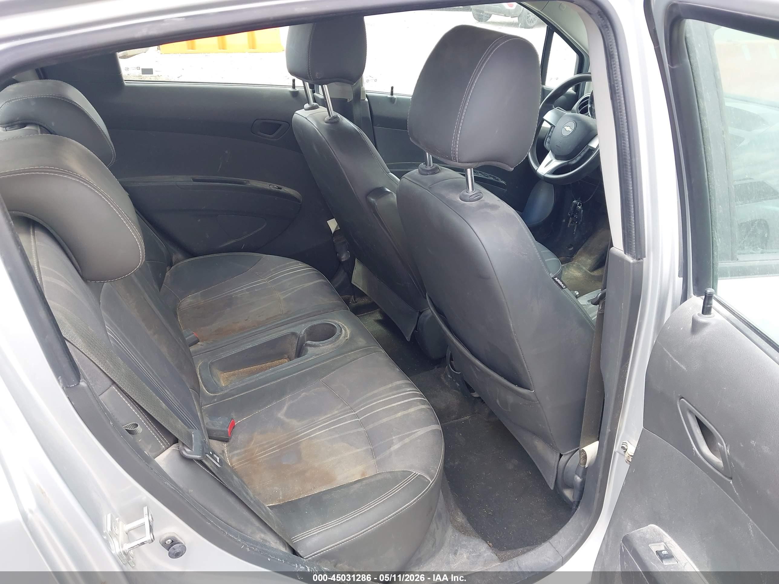 CHEVROLET SPARK image 8