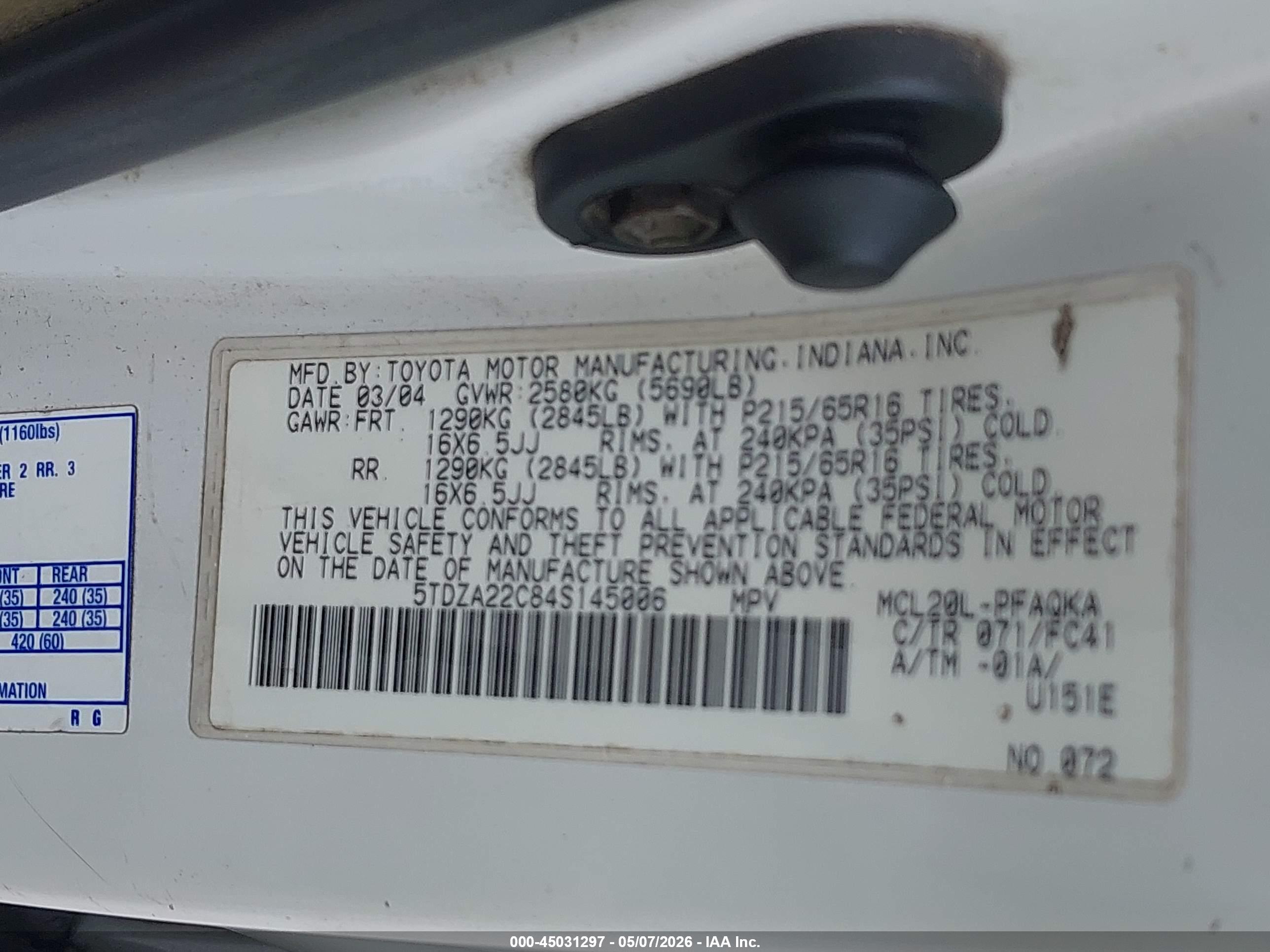 TOYOTA SIENNA image 9