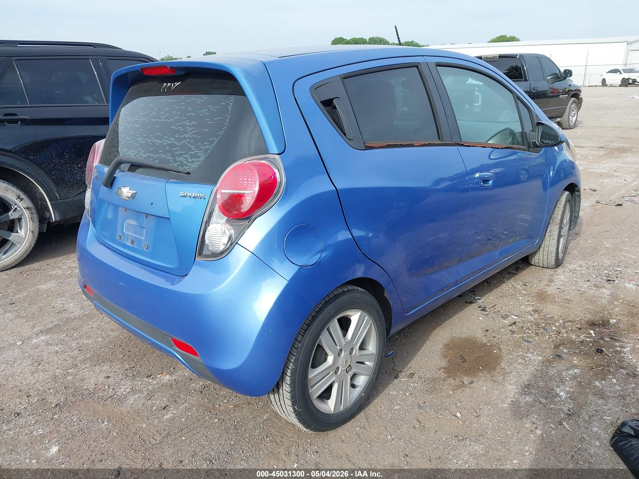 CHEVROLET SPARK image 4