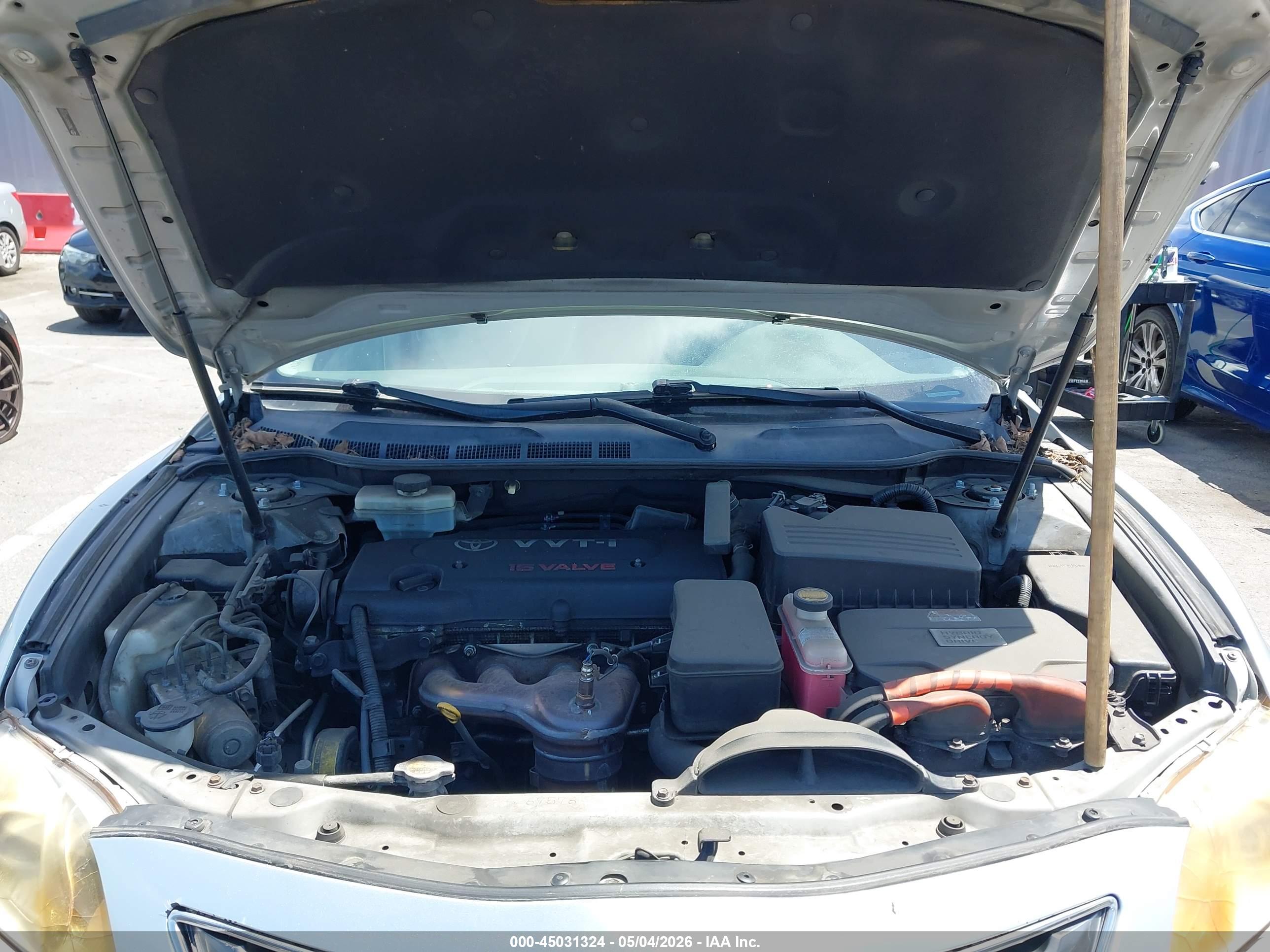 TOYOTA CAMRY image 10